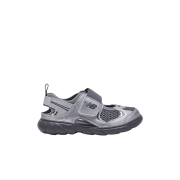 (Kids) New Balance Freedle 920 Sandal Charcoal