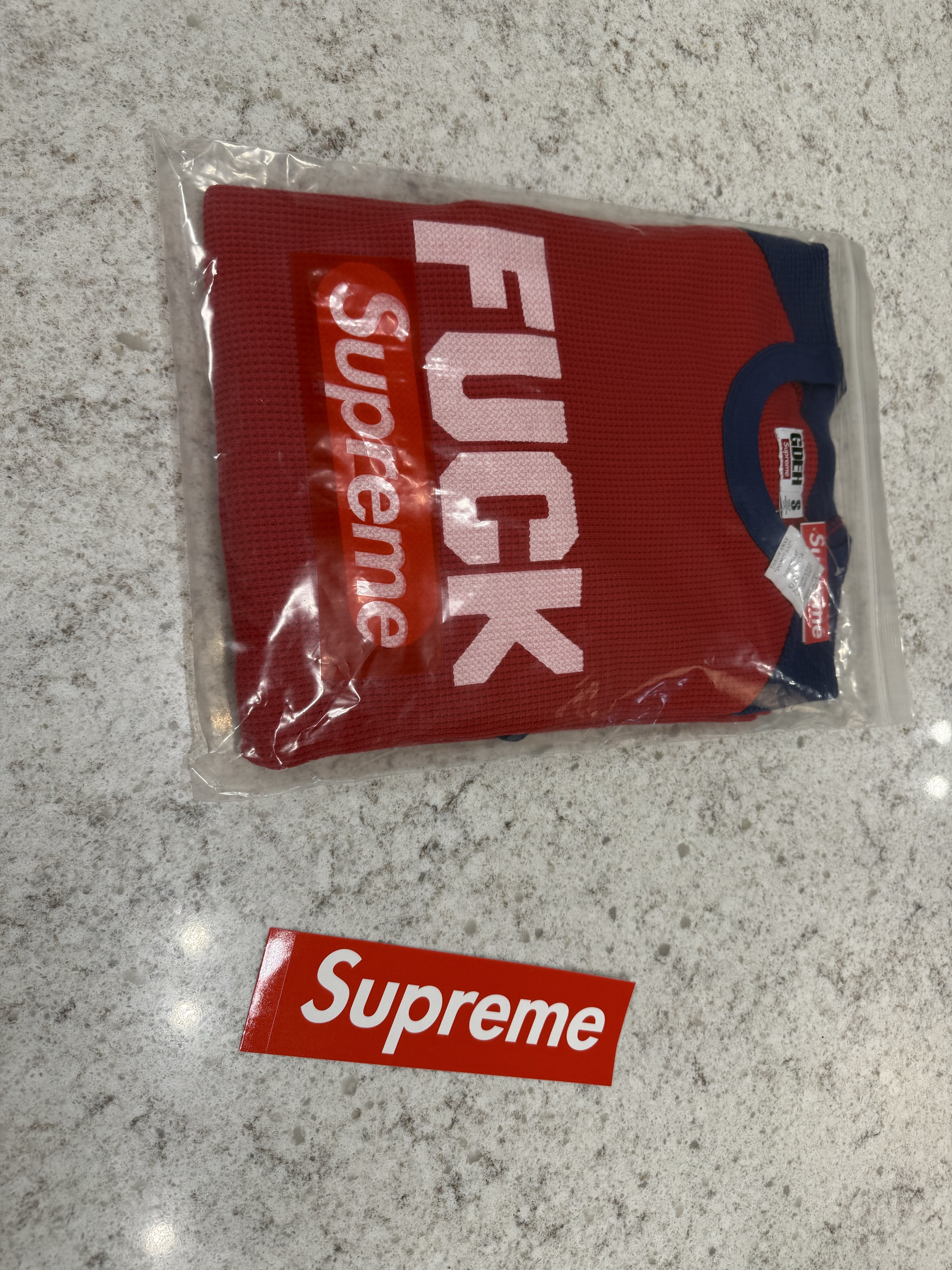 Supreme x GOODENOUGH Thermal Red - 25SS 착용 스타일 - 6