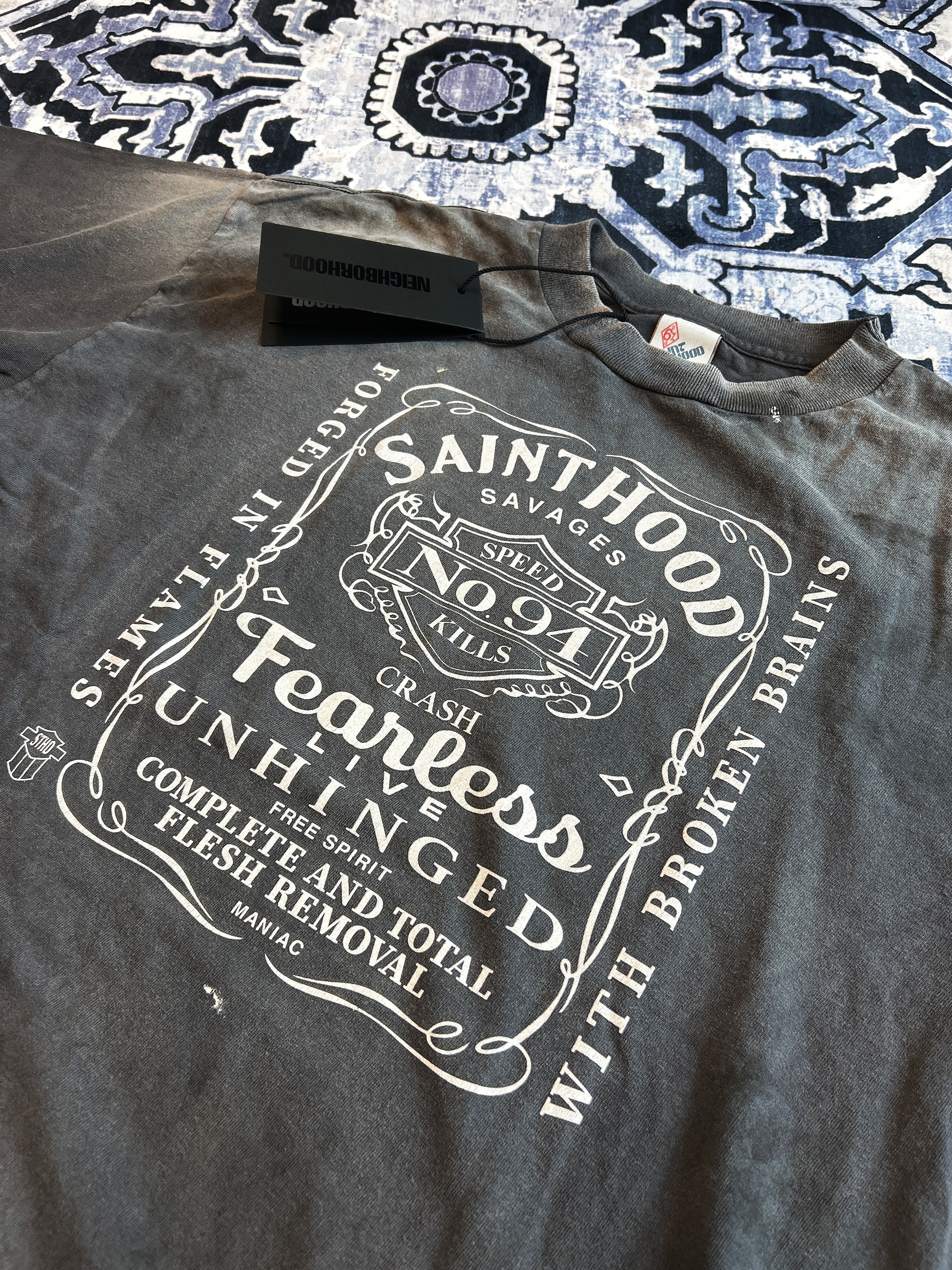 Neighborhood x Saint Mxxxxxx STHD Fearless T-Shirt Black - 25SS 착용 스타일 - 2