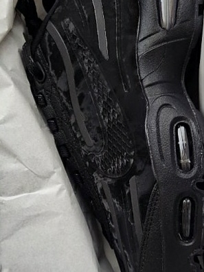 Nike x Worksout Air Max 95 Black Anthracite 착용 스타일