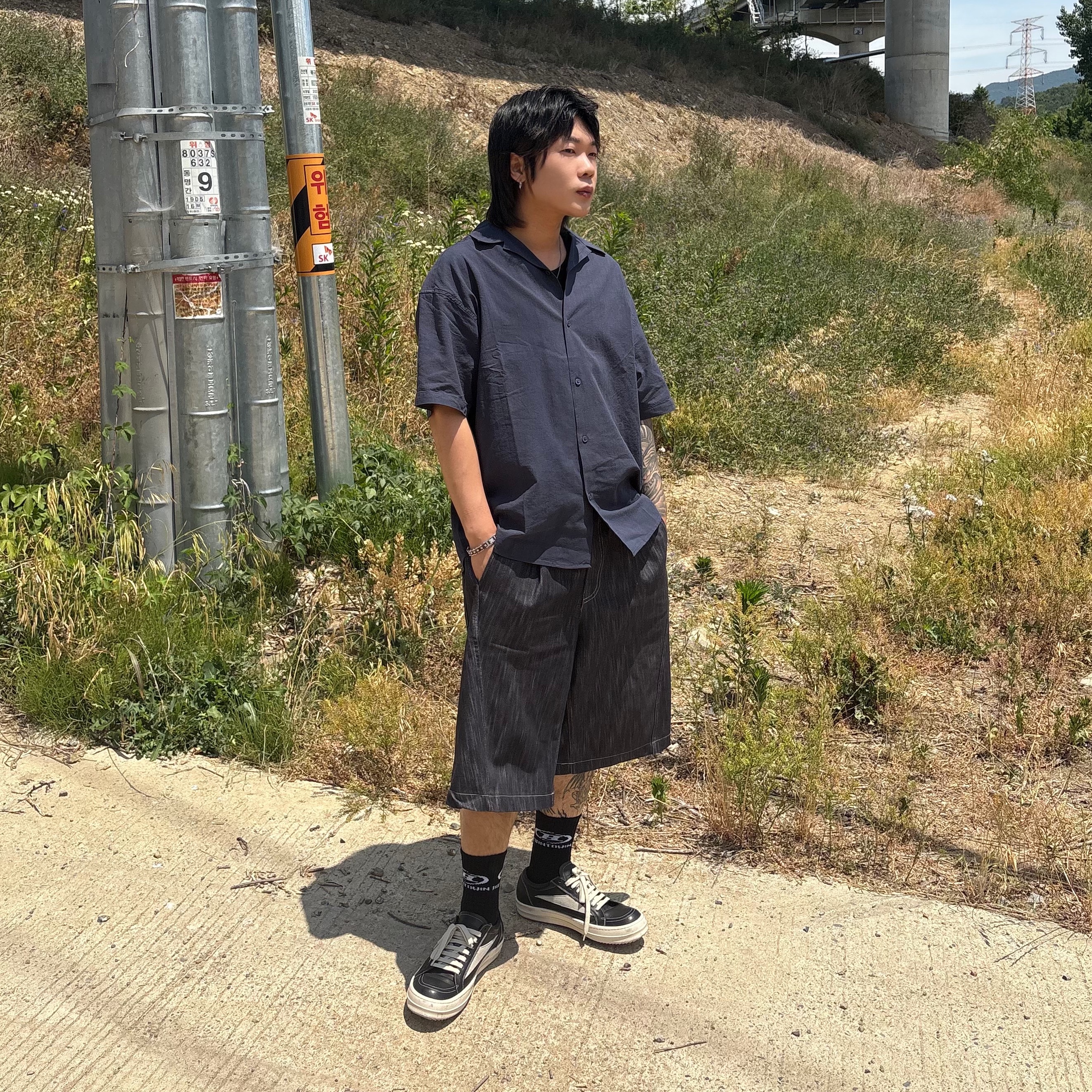 Rick Owens Lido Vintage Sneakers Black Milk 착용 스타일 - 1