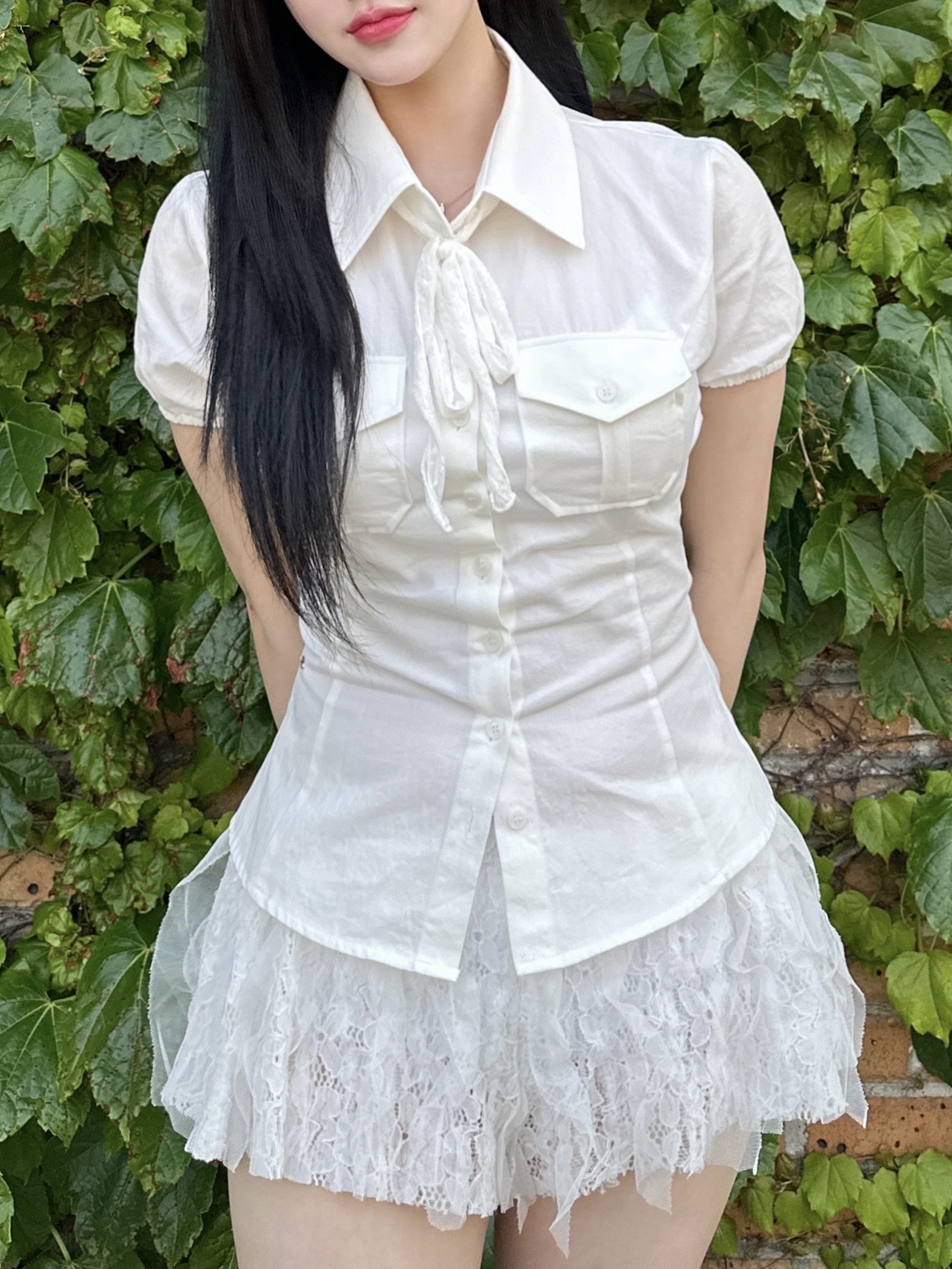 Don't Ask My Plan Lace Frill Floral Shorts - WHITE 착용 스타일 - 4
