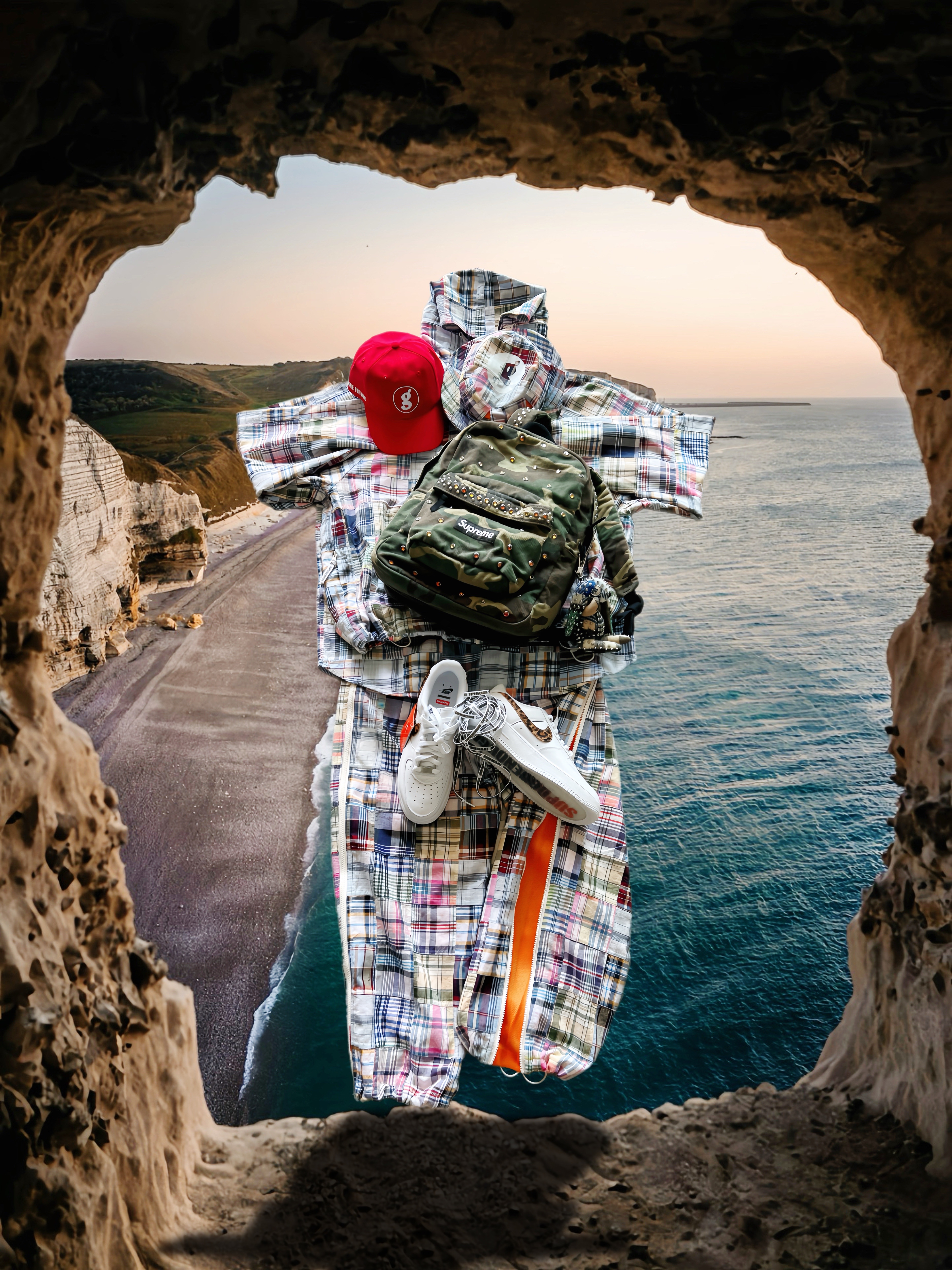 Supreme x GOODENOUGH Patchwork Madras Crusher Multicolor - 25SS, Supreme x GOODENOUGH 6-Panel Red - 25SS 착용 스타일