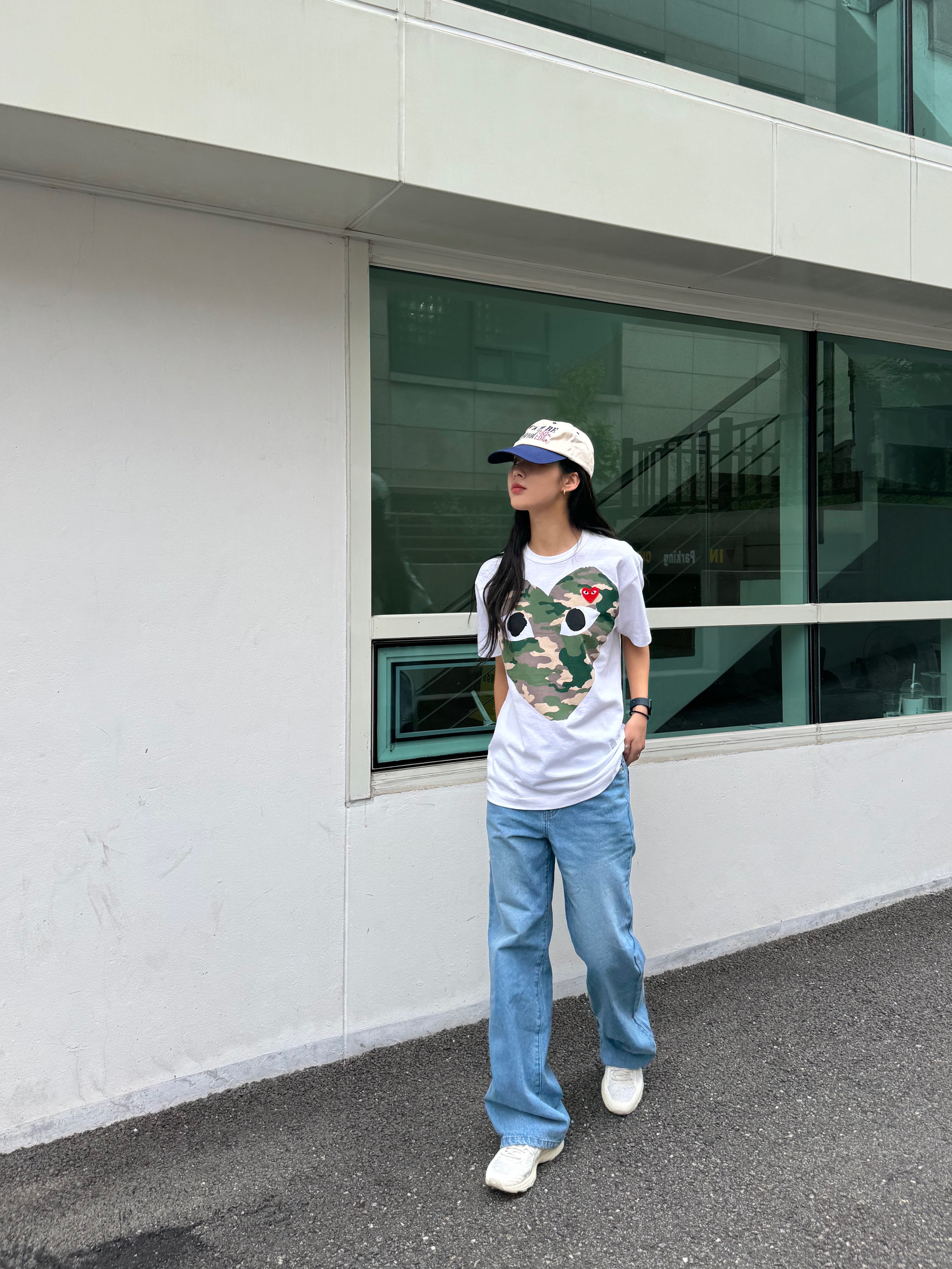 Play Comme des Garcons Camouflage Heart T-Shirt White, Asics Gel-Nunobiki Cream Pure Silver 착용 스타일