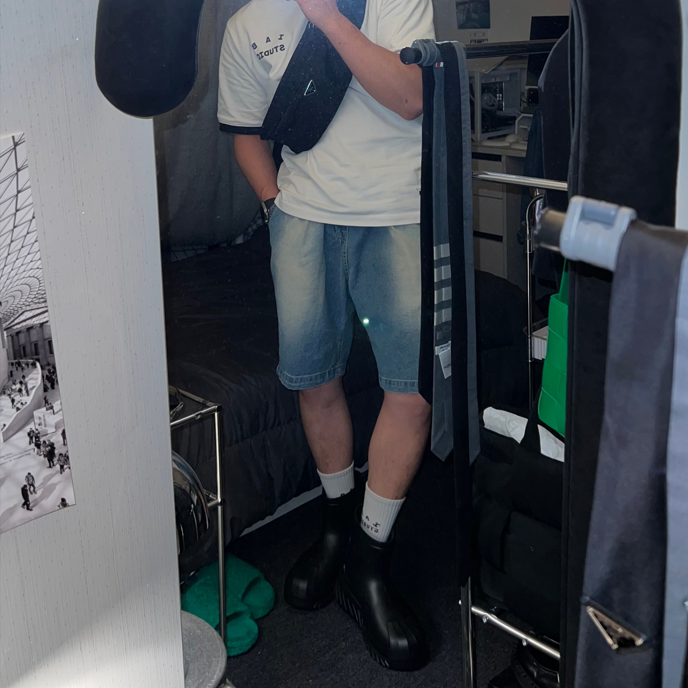 (W) Adidas Adifom Superstar Boot Black, IAB Studio Established T-Shirt White Black 착용 스타일