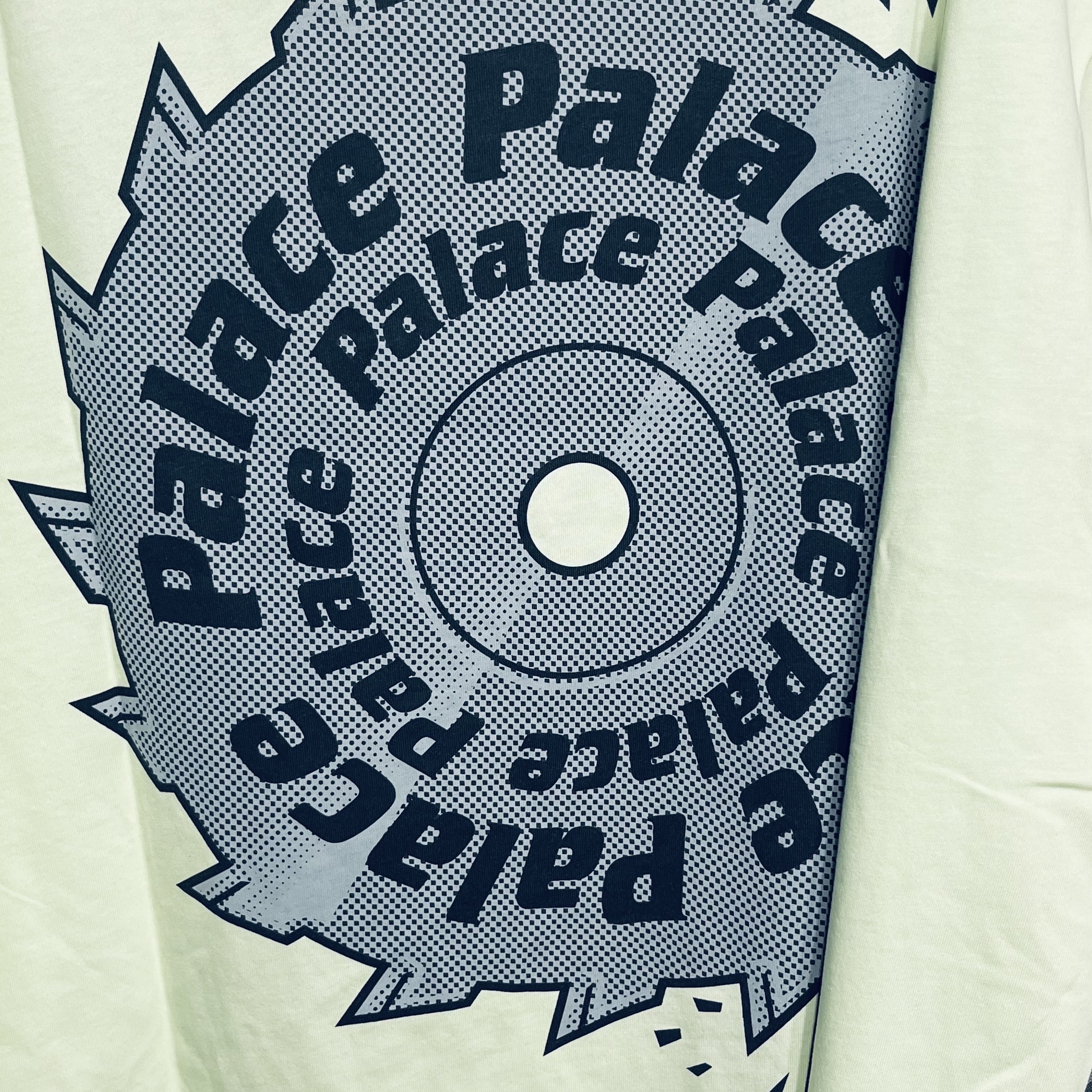 Palace Saw T-Shirt Mojito - 25SS 착용 스타일 - 2
