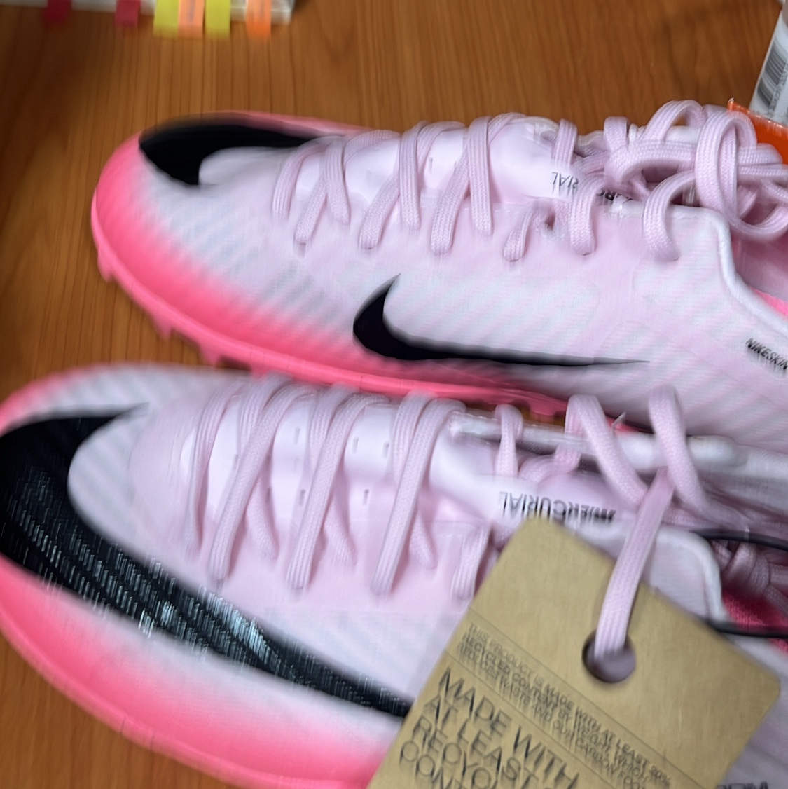 Nike Zoom Mercurial Vapor 15 Academy TF Pink Foam Black 착용 스타일