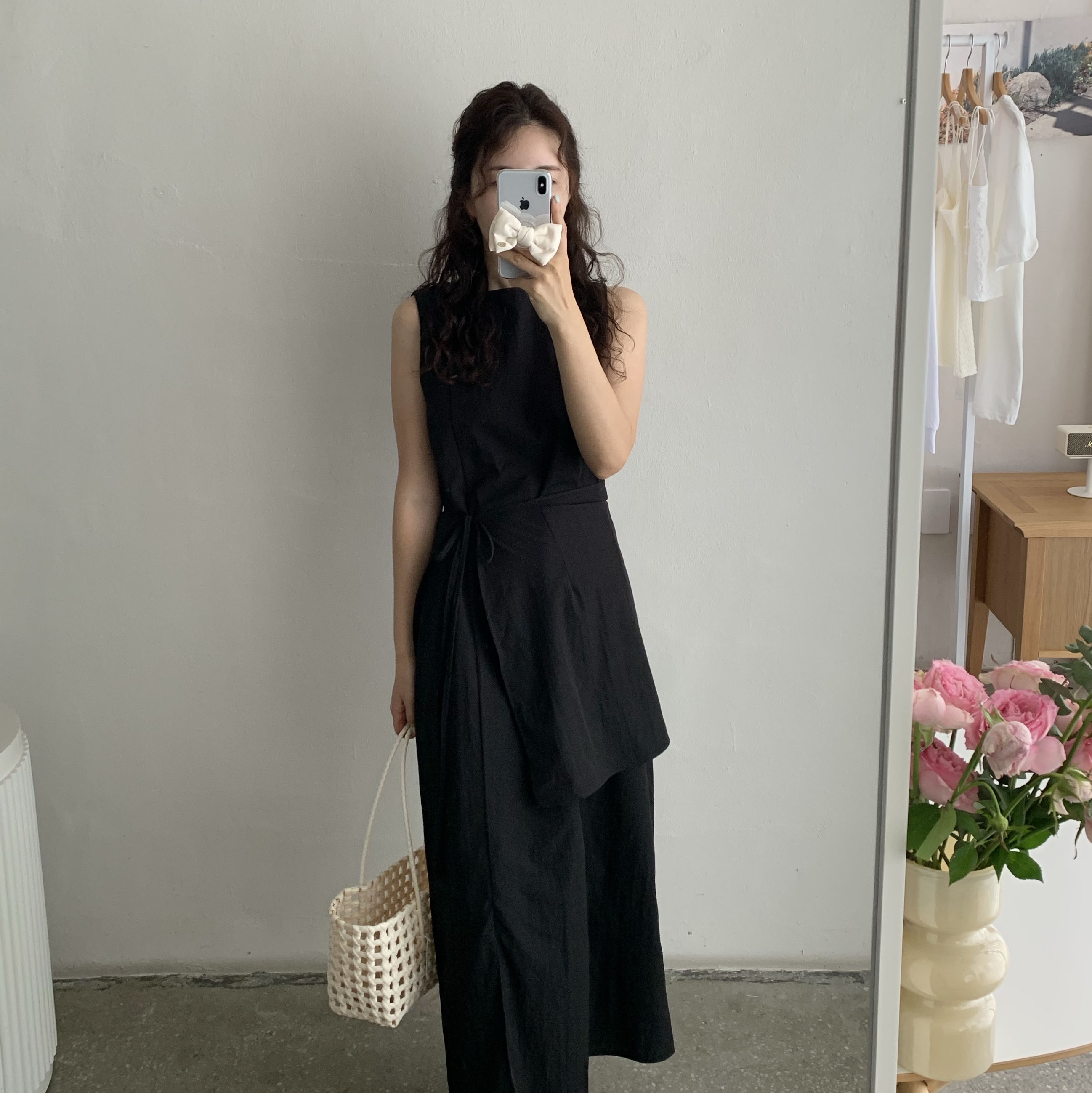 Oofos OOriginal Black 착용 스타일 - 3