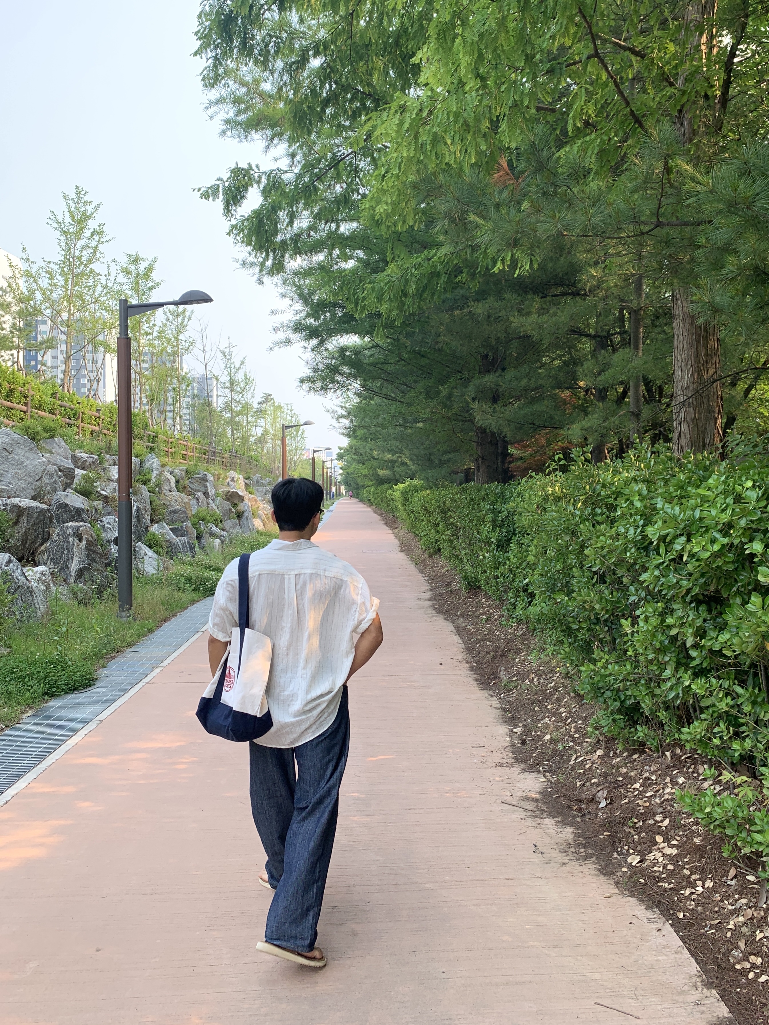 Trader Joe's Canvas Tote Bag Navy, Casio LTP-V007L-7B1 착용 스타일 - 6