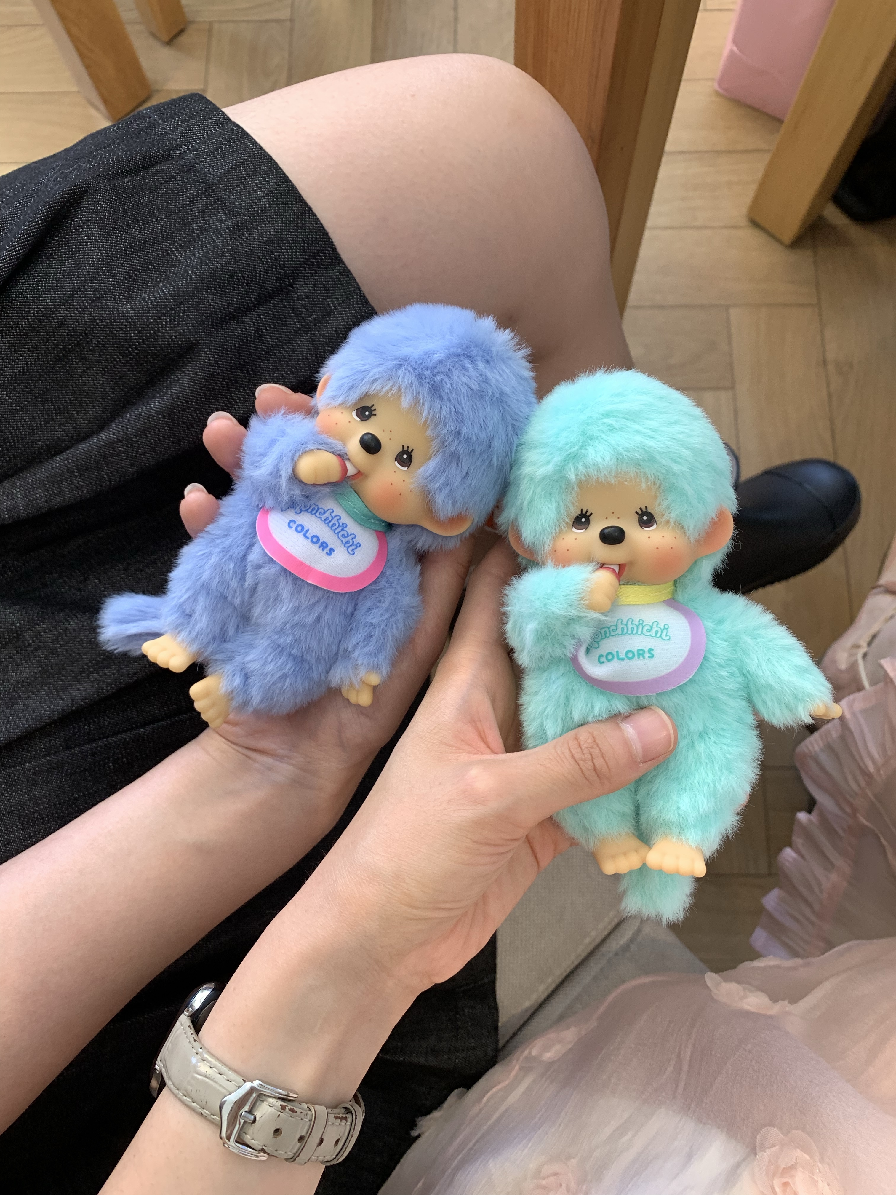 Monchhichi Colors Key Chain Blue, Monchhichi Colors Key Chain Mint Green 착용 스타일 - 1