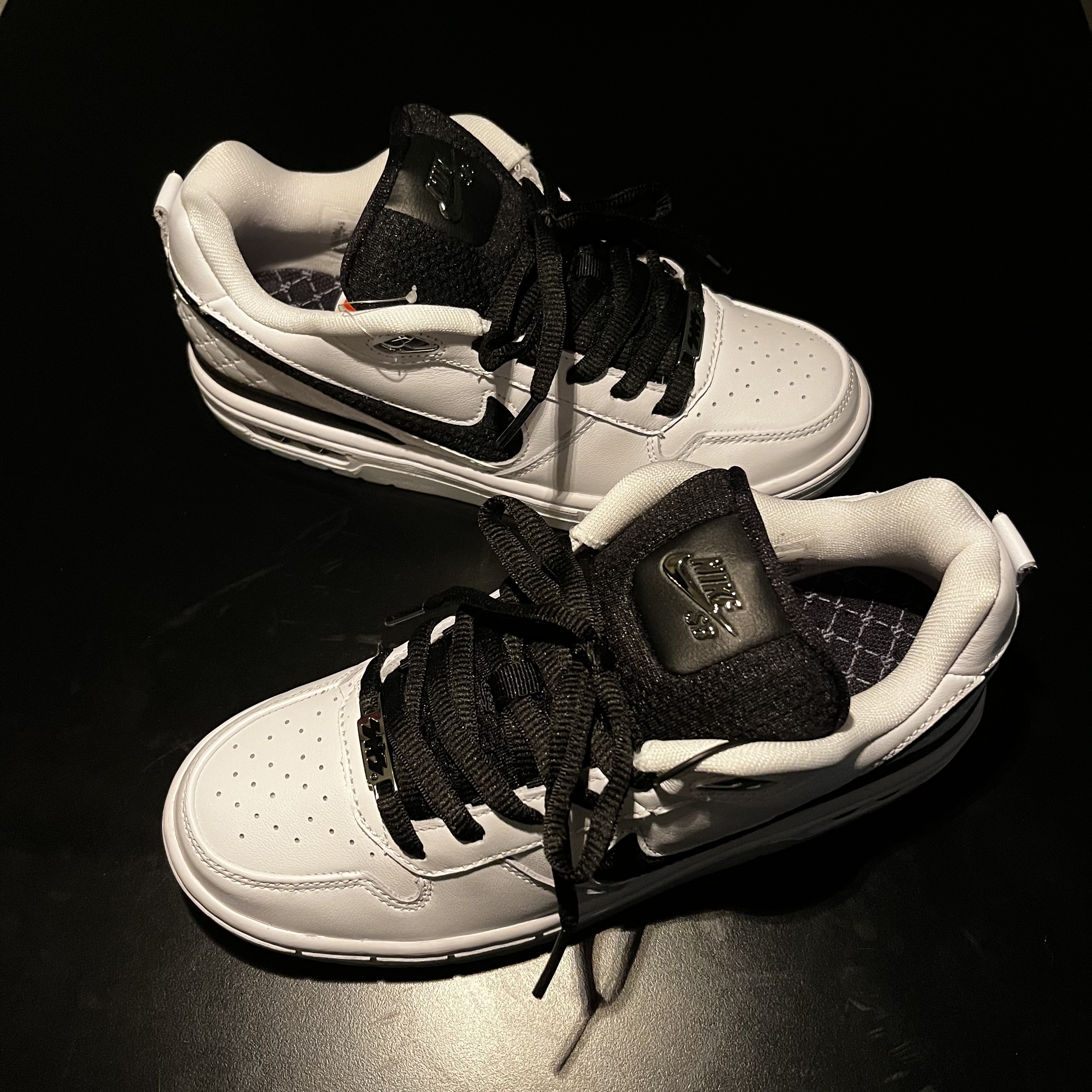 Nike x Paul Rodriguez SB Air Zoom Low White and Black 착용 스타일 - 1