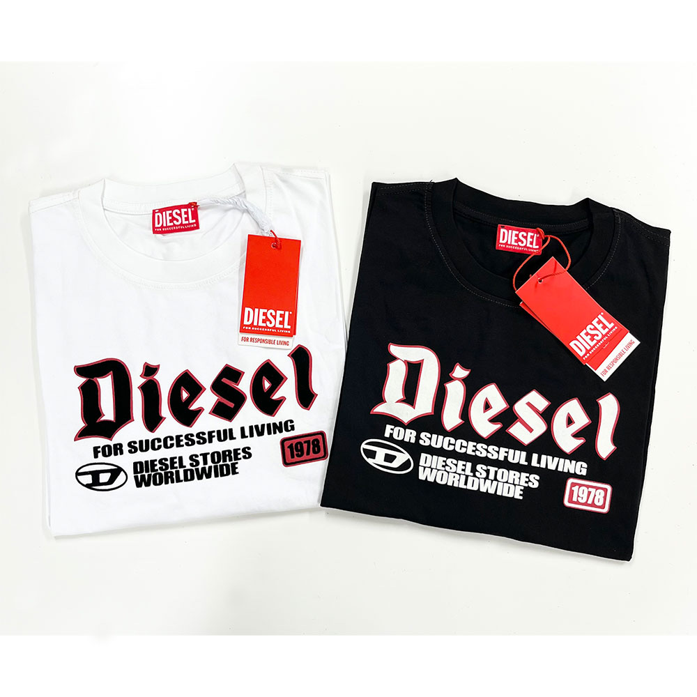Diesel T-Adjust-K1 T-Shirt with Flocked Diesel Print Black, Diesel T-Adjust-K1 T-Shirt with Flocked Diesel Print White 착용 스타일 - 1