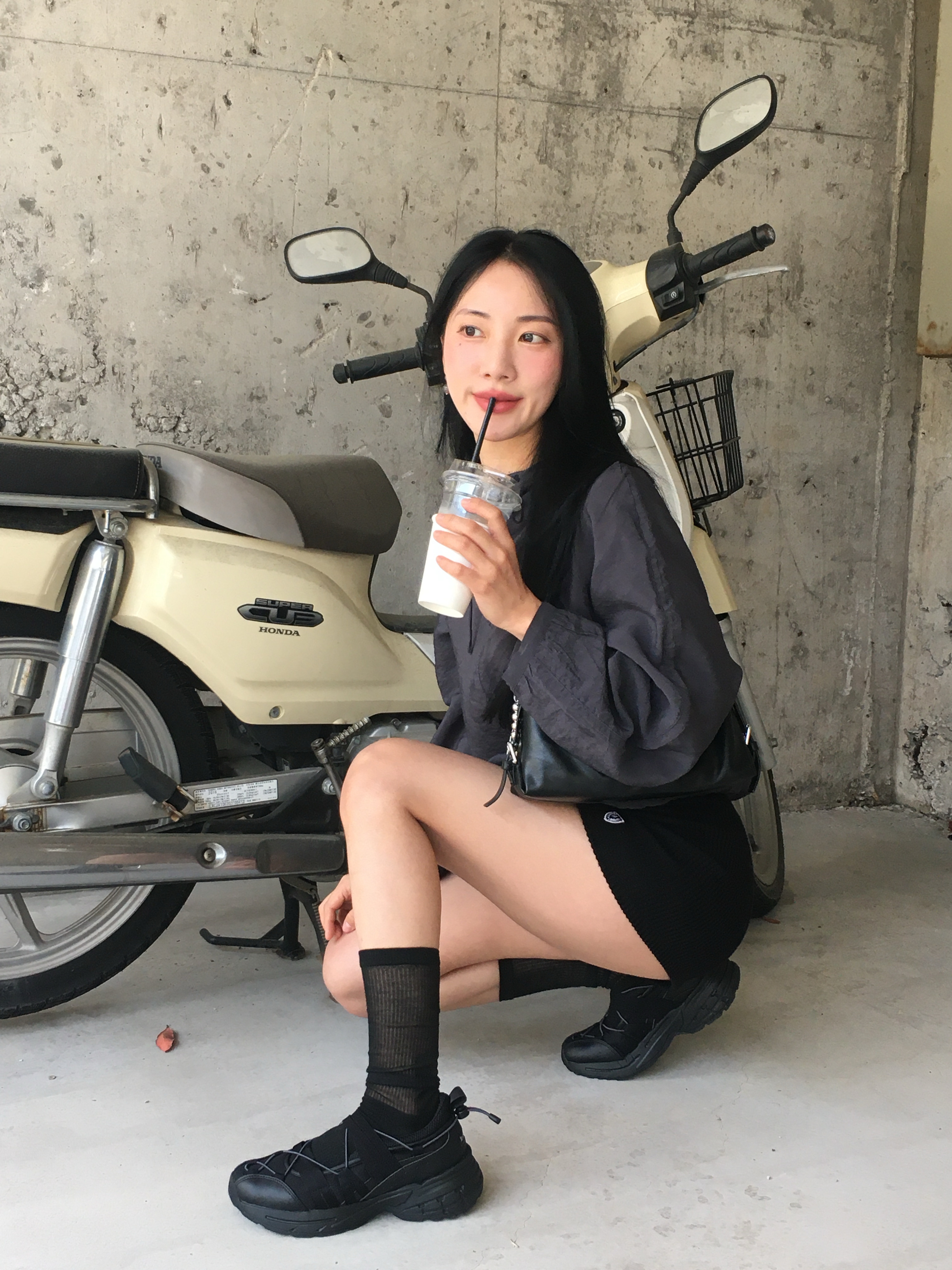 le coq sportif Reto Mary Jane Black 착용 스타일 - 1