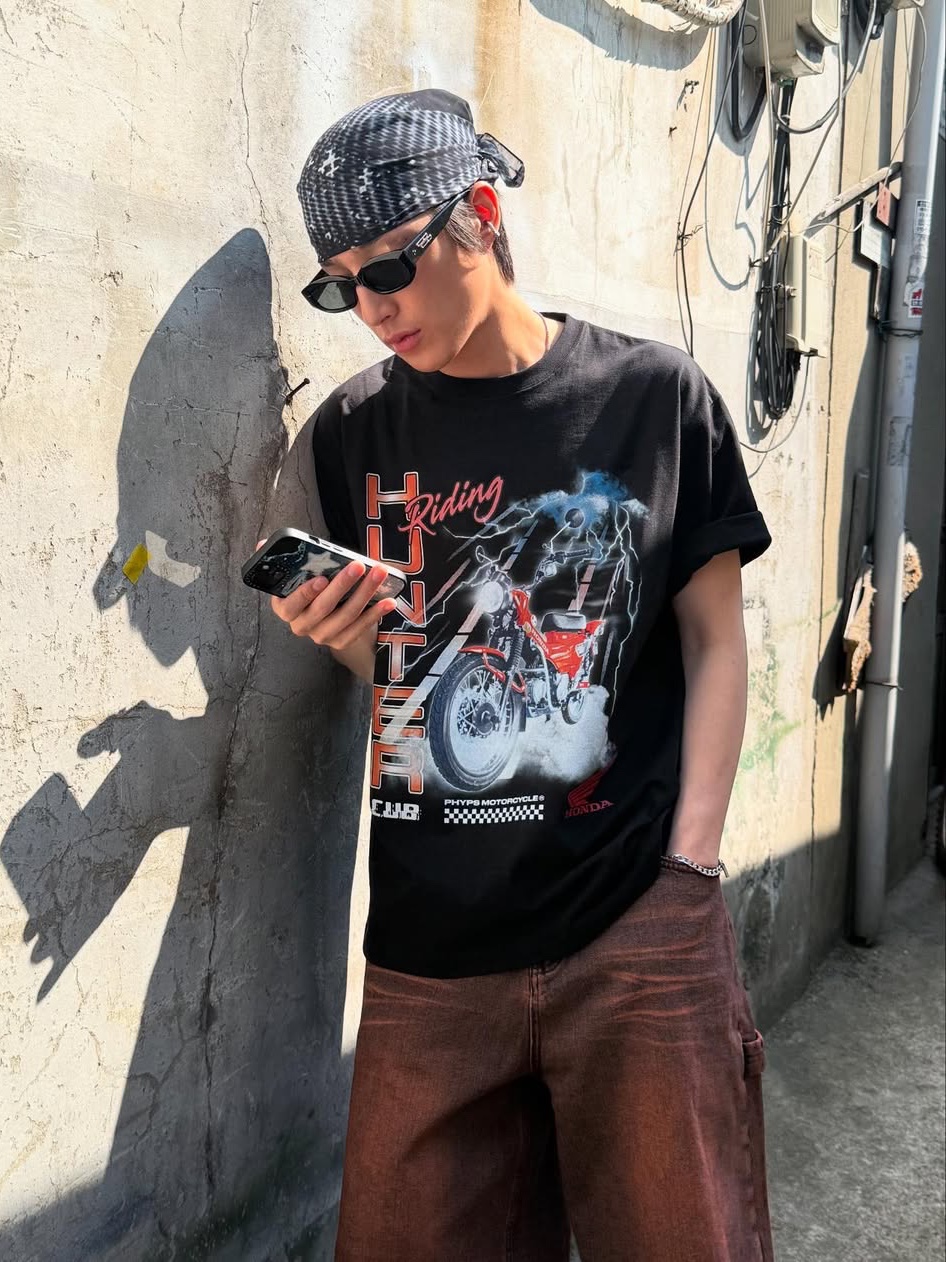 Honda Wing Logo Carpenter Bermuda Pants Burgundy, Honda Lighting Hunter Cub Short Sleeve Black 착용 스타일 - 2