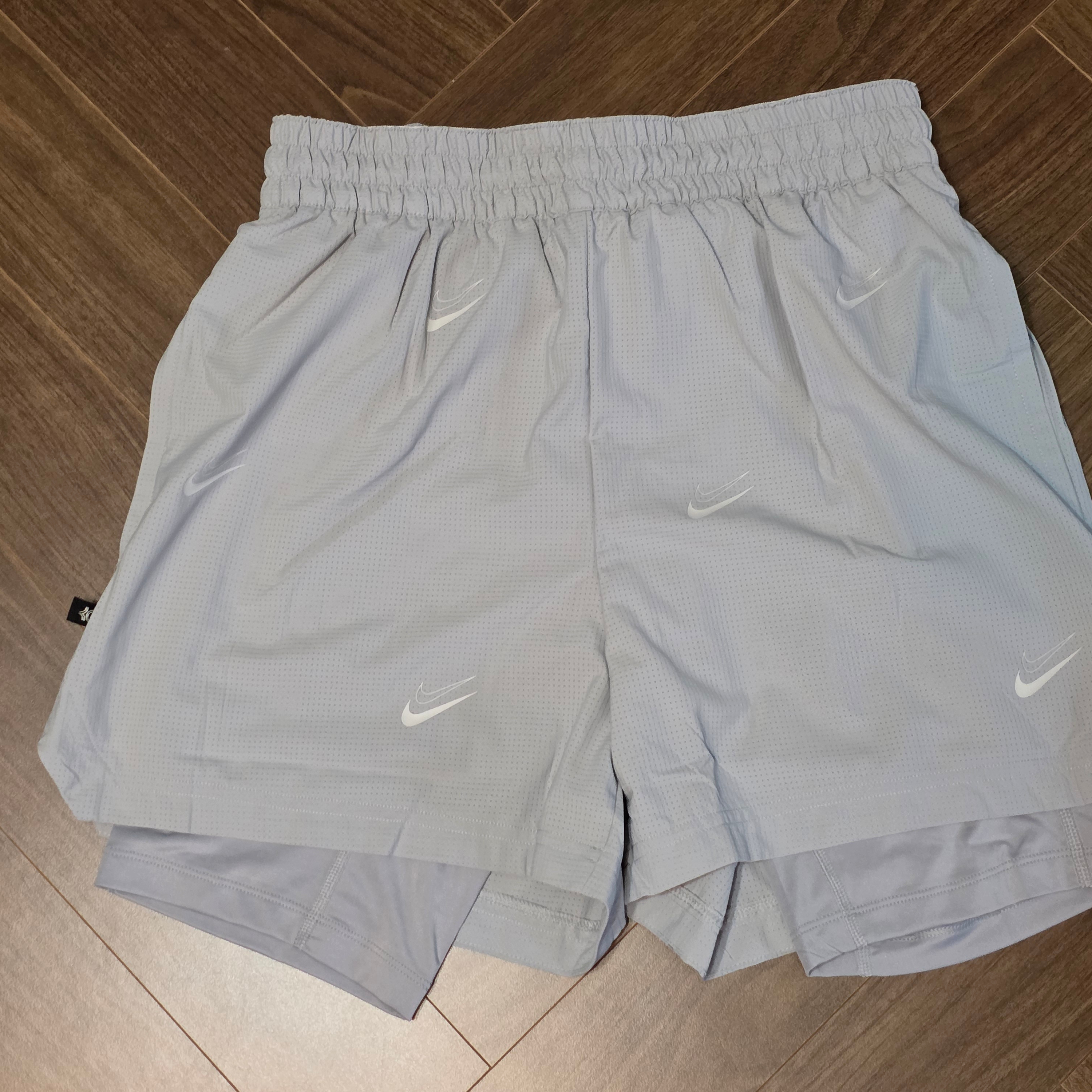 Nike KD DNA 2-In-1 4 Inch Basketball Shorts Wolf Grey Photon Dust - Asia 착용 스타일