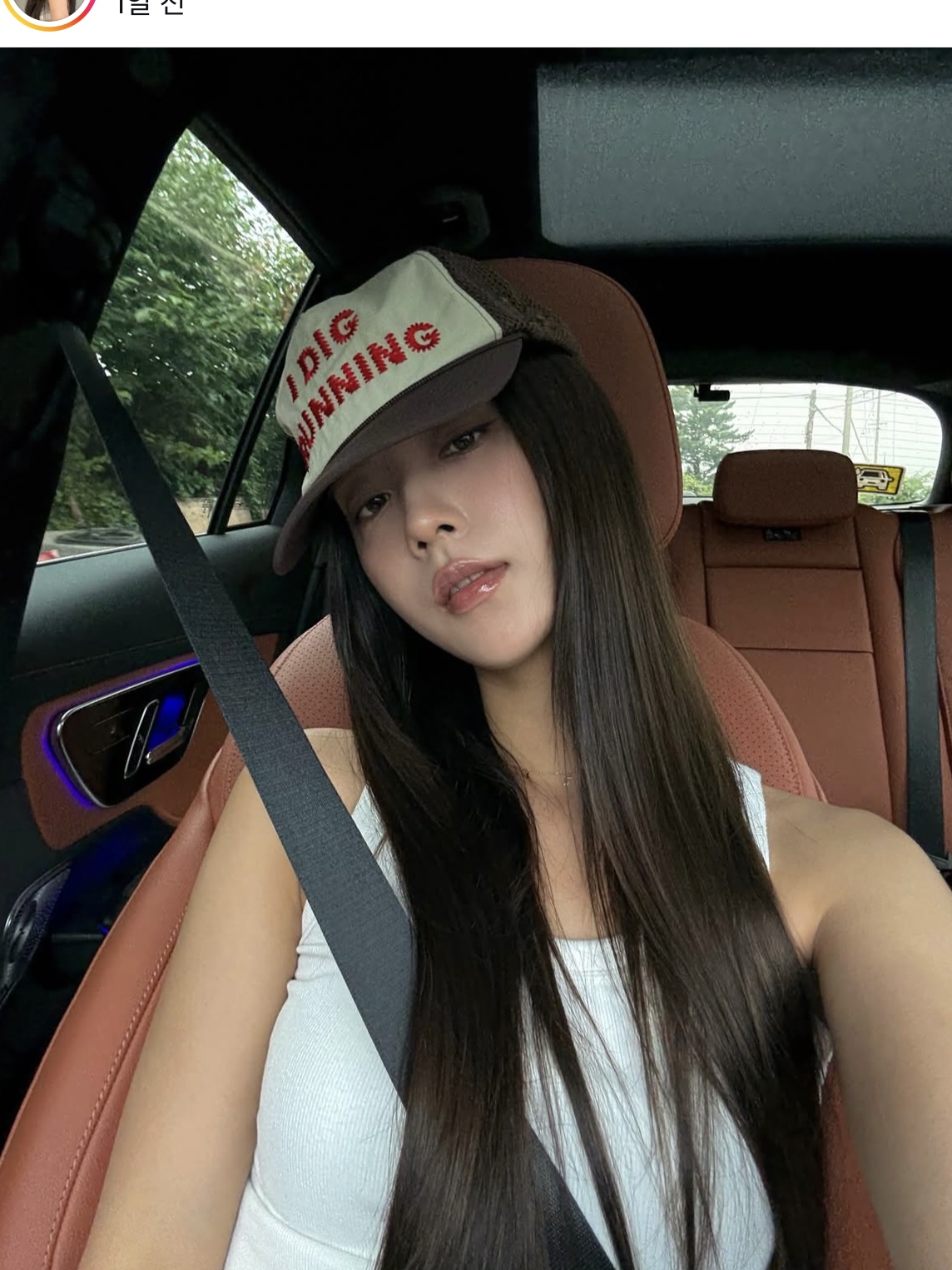 Alex Zono I Dig Running Trucker Hat OG Brown 착용 스타일 - 1