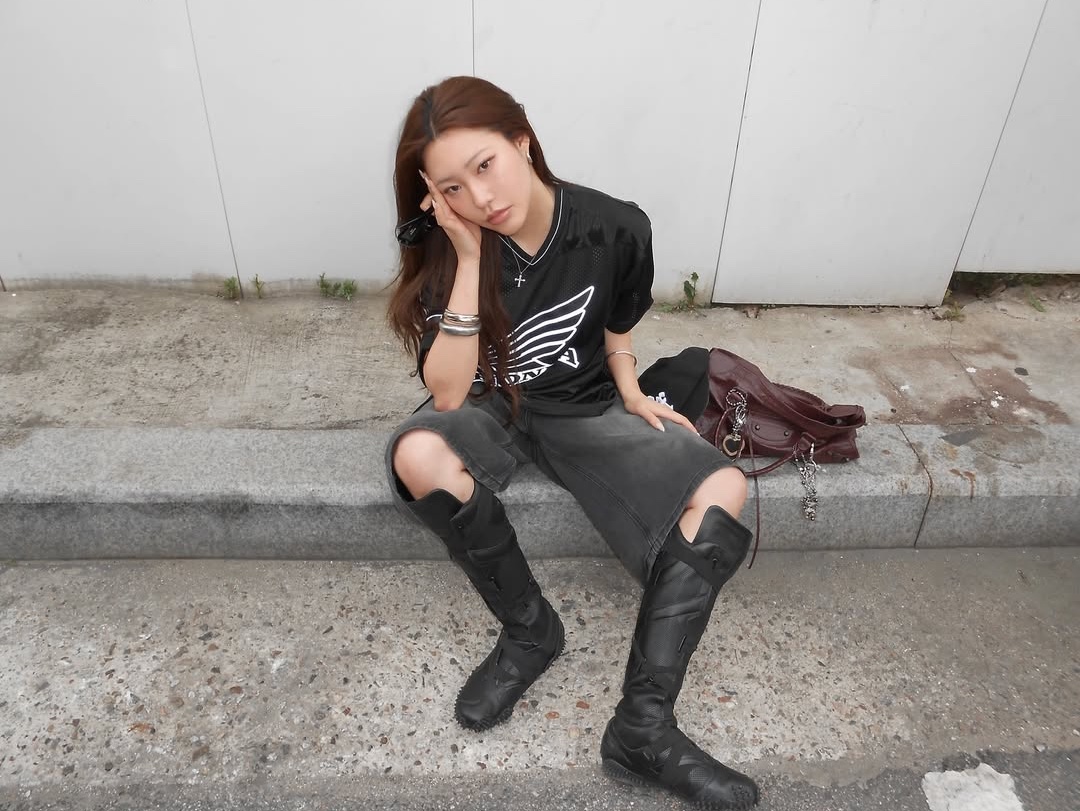 Honda Original Wing Logo Mesh T-Shirt Black, Honda Wing Logo Carpenter Bermuda Pants Charcoal 착용 스타일 - 2