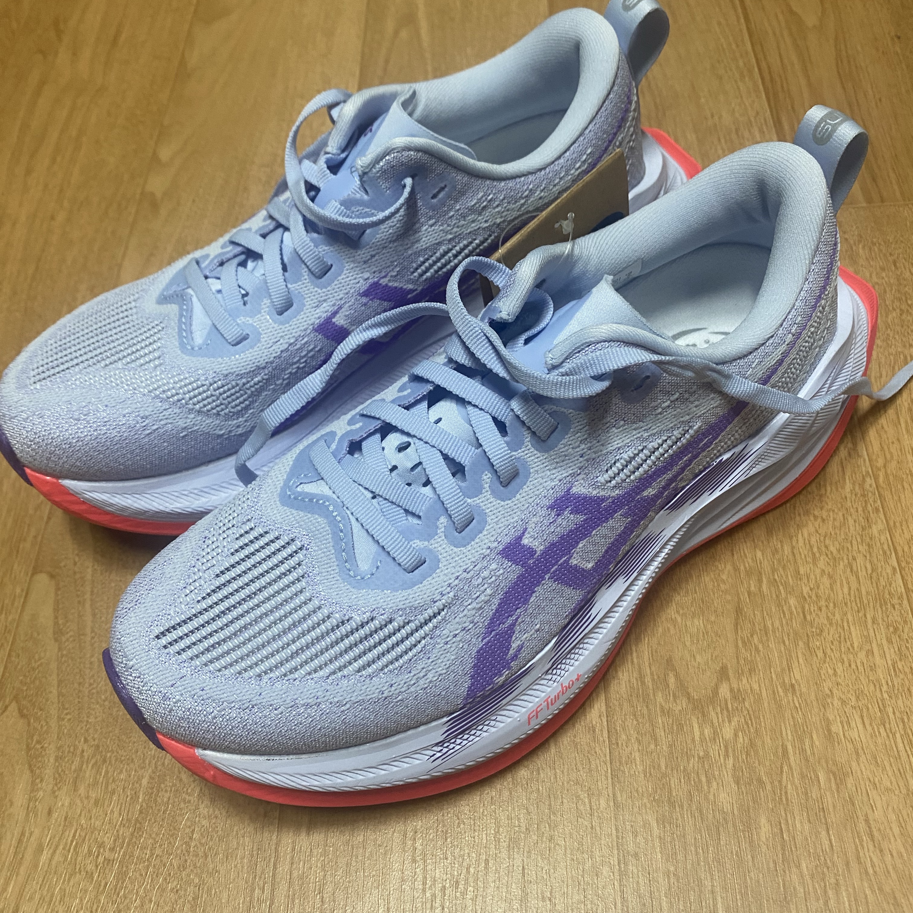 Asics Superblast 2 Blue Fade Edo Purple 착용 스타일