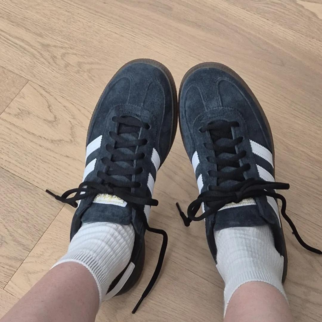 Adidas Spezial Handball Core Black 착용 스타일