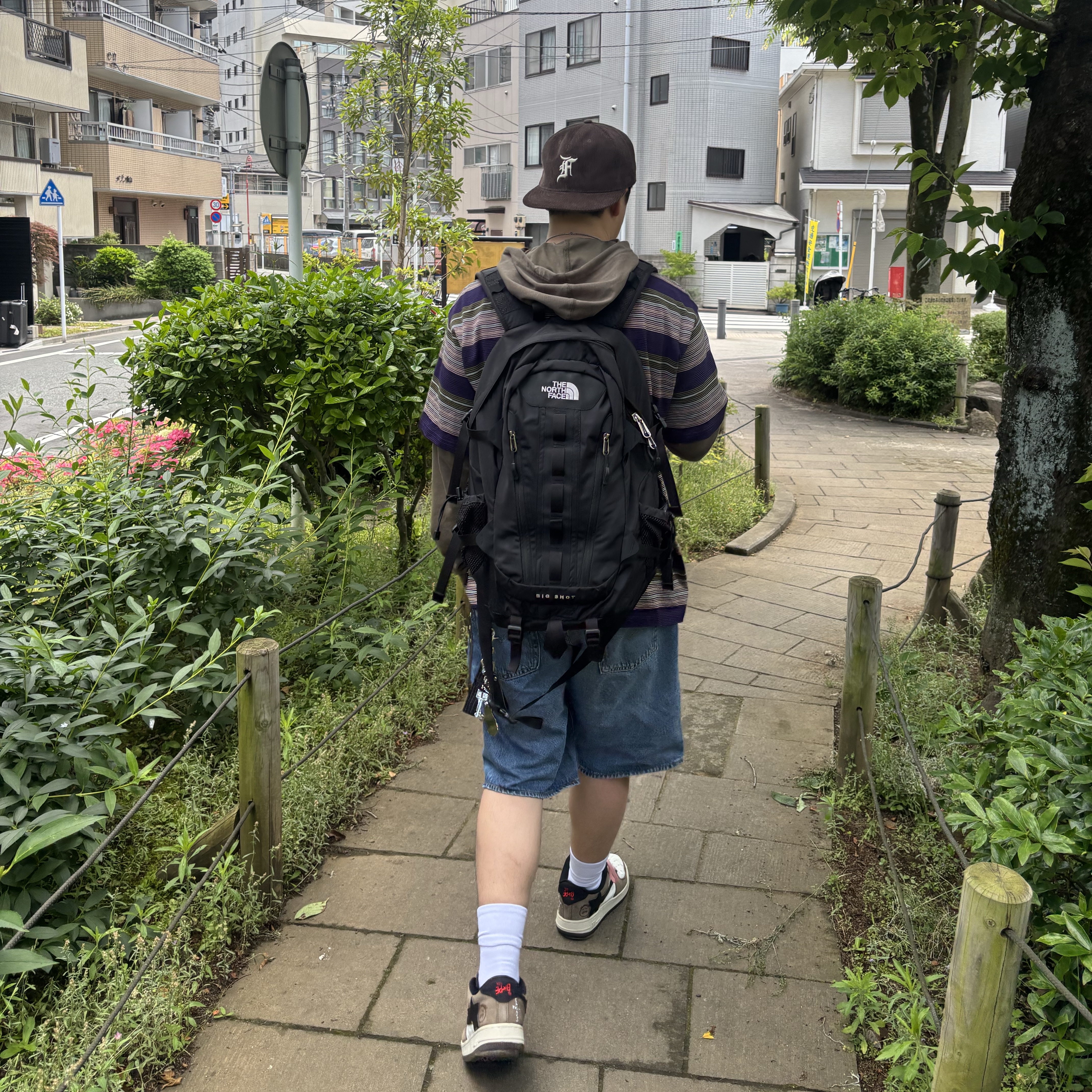 Carhartt WIP Haynes Stripe T-Shirt Jura, The North Face Big Shot Black 착용 스타일 - 2