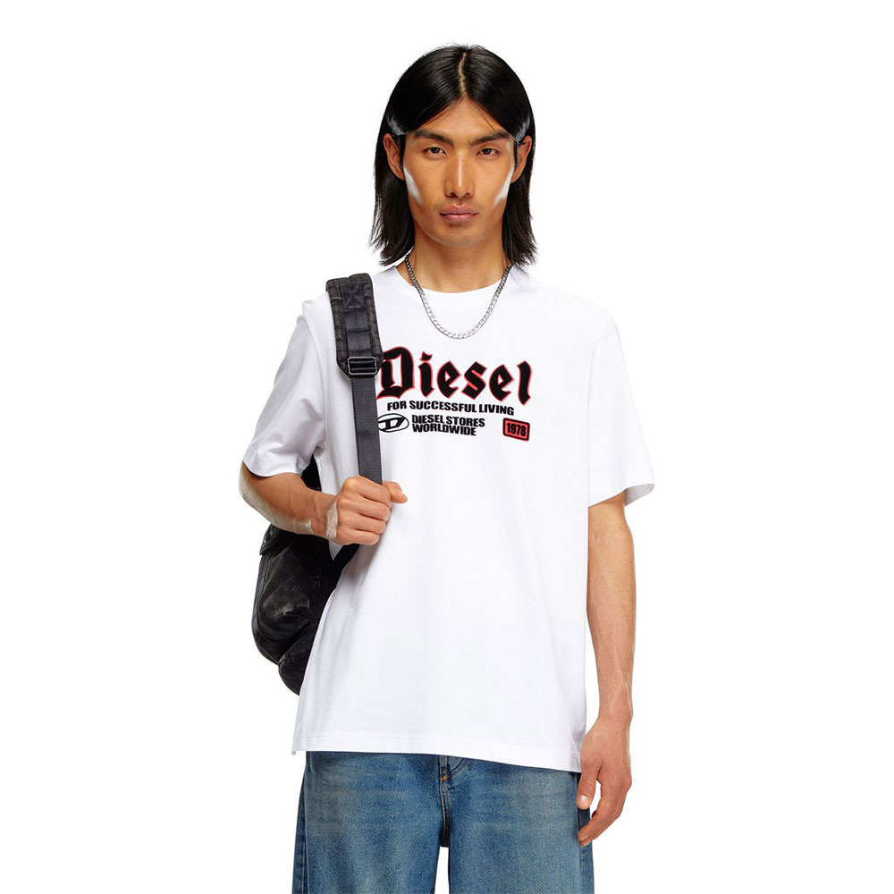 Diesel T-Adjust-K1 T-Shirt with Flocked Diesel Print Black, Diesel T-Adjust-K1 T-Shirt with Flocked Diesel Print White 착용 스타일 - 3