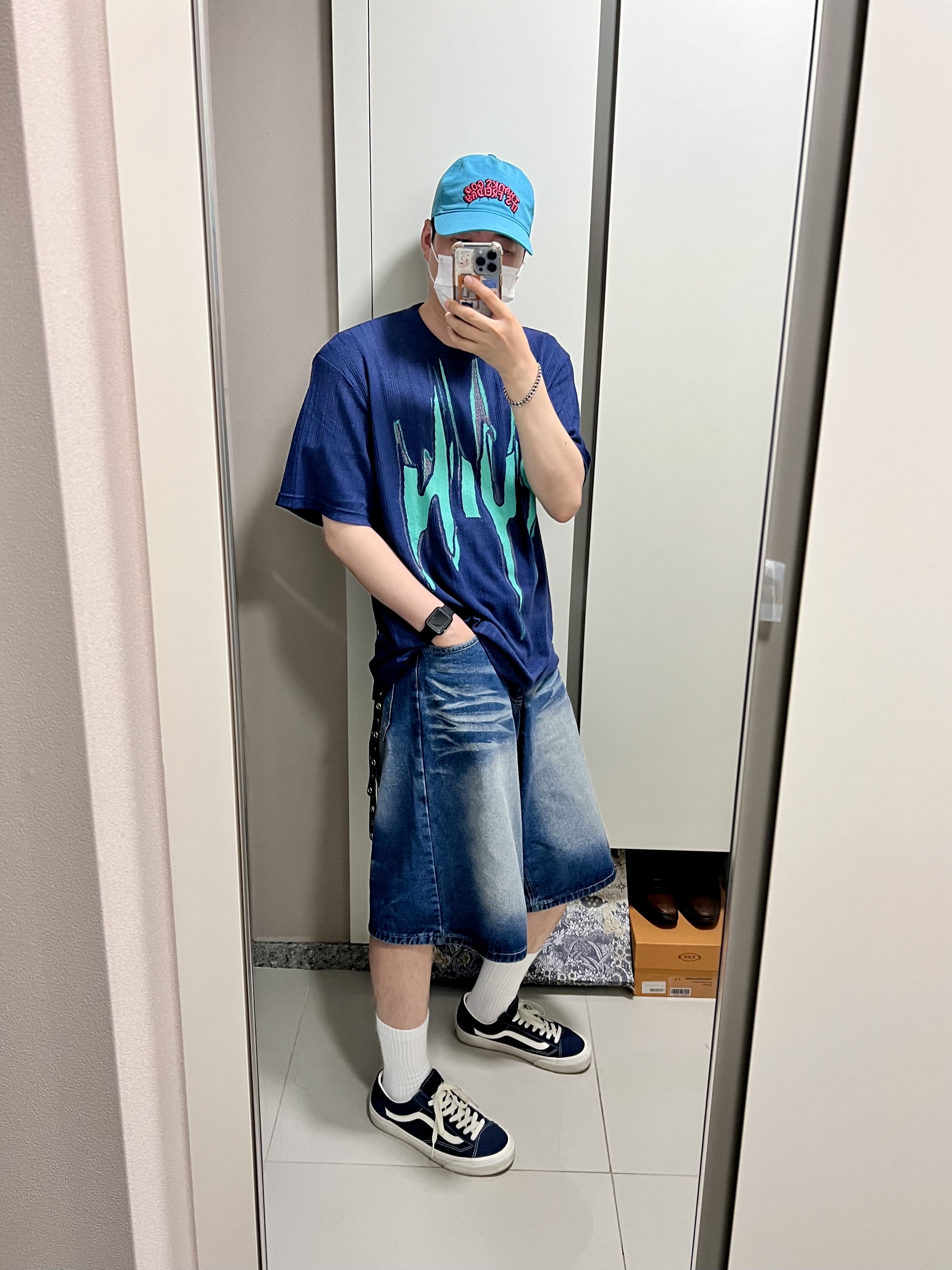 Vans Style 36 Dress Blues 착용 스타일