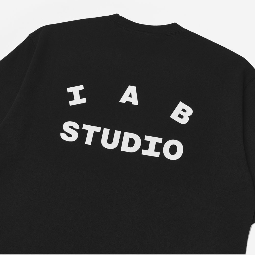 Tシャツ・カットソー IAB Studio Basic T-Shirt Black White 아이앱 스튜디오 베이직 티셔츠 블랙 화이트 - 25SS IS-BT-BW