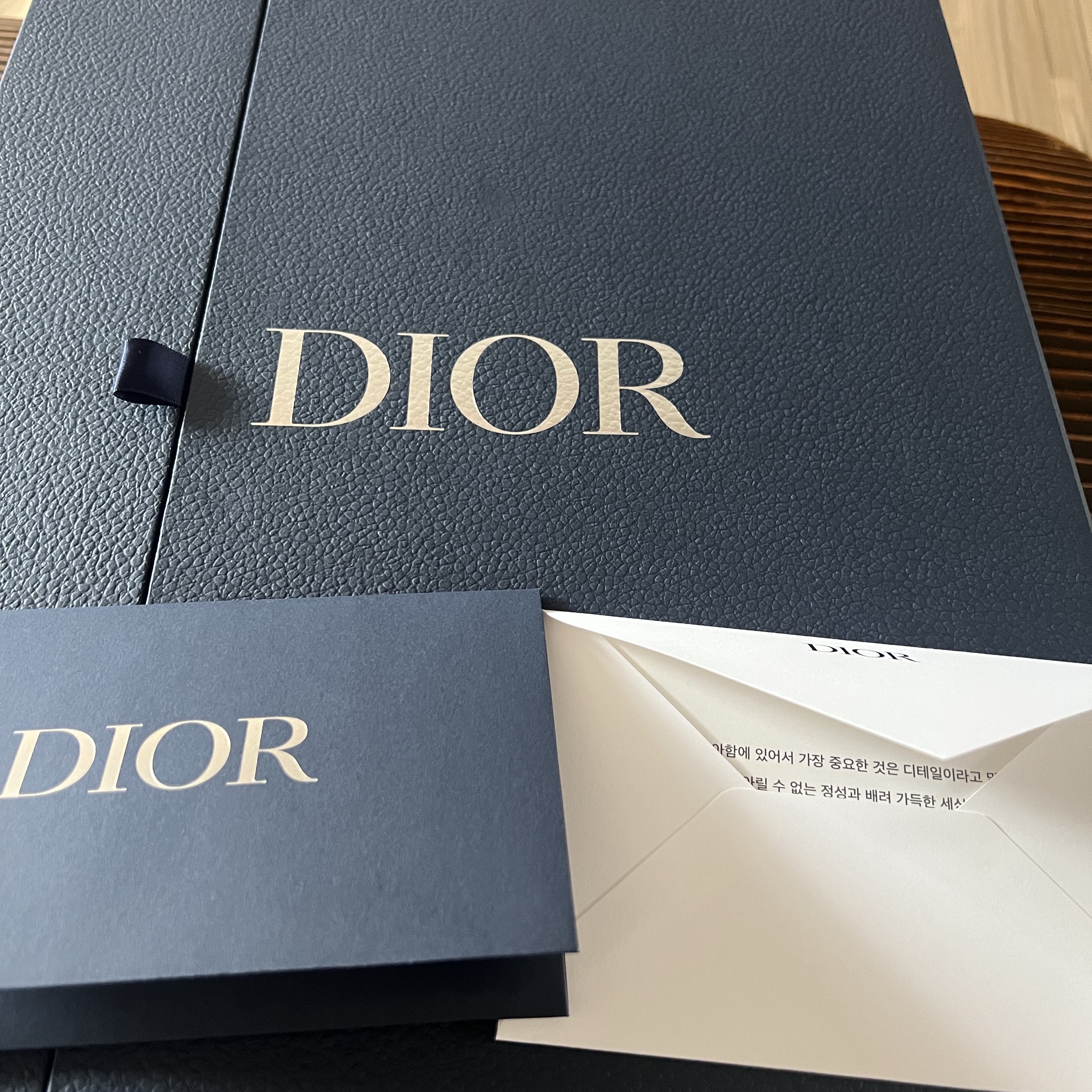 Dior Saddle Bag Black Dior Oblique Jacquard 착용 스타일 - 1
