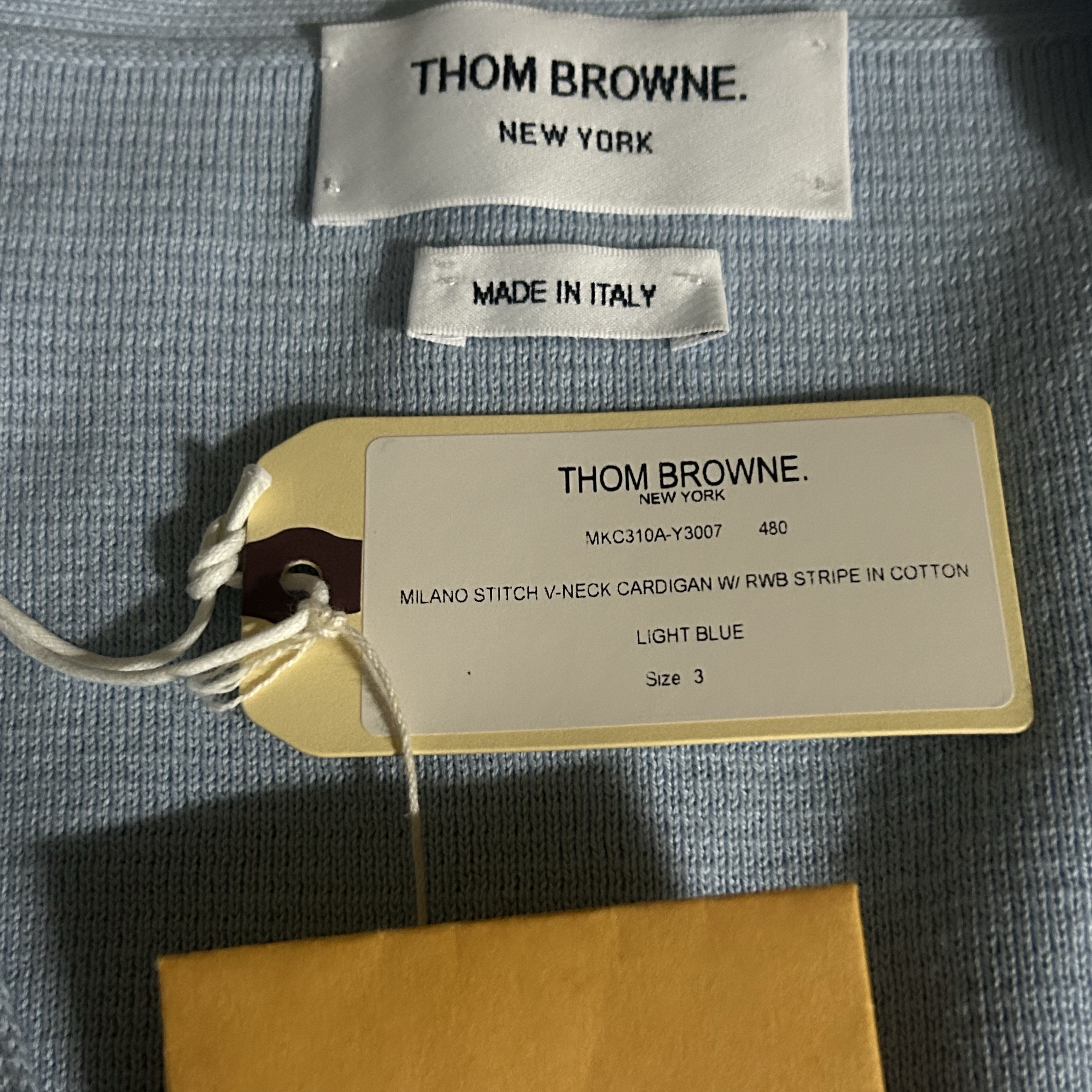 Thom Browne Milano Stitch Stripe Armband Cardigan Light Blue 착용 스타일 - 3