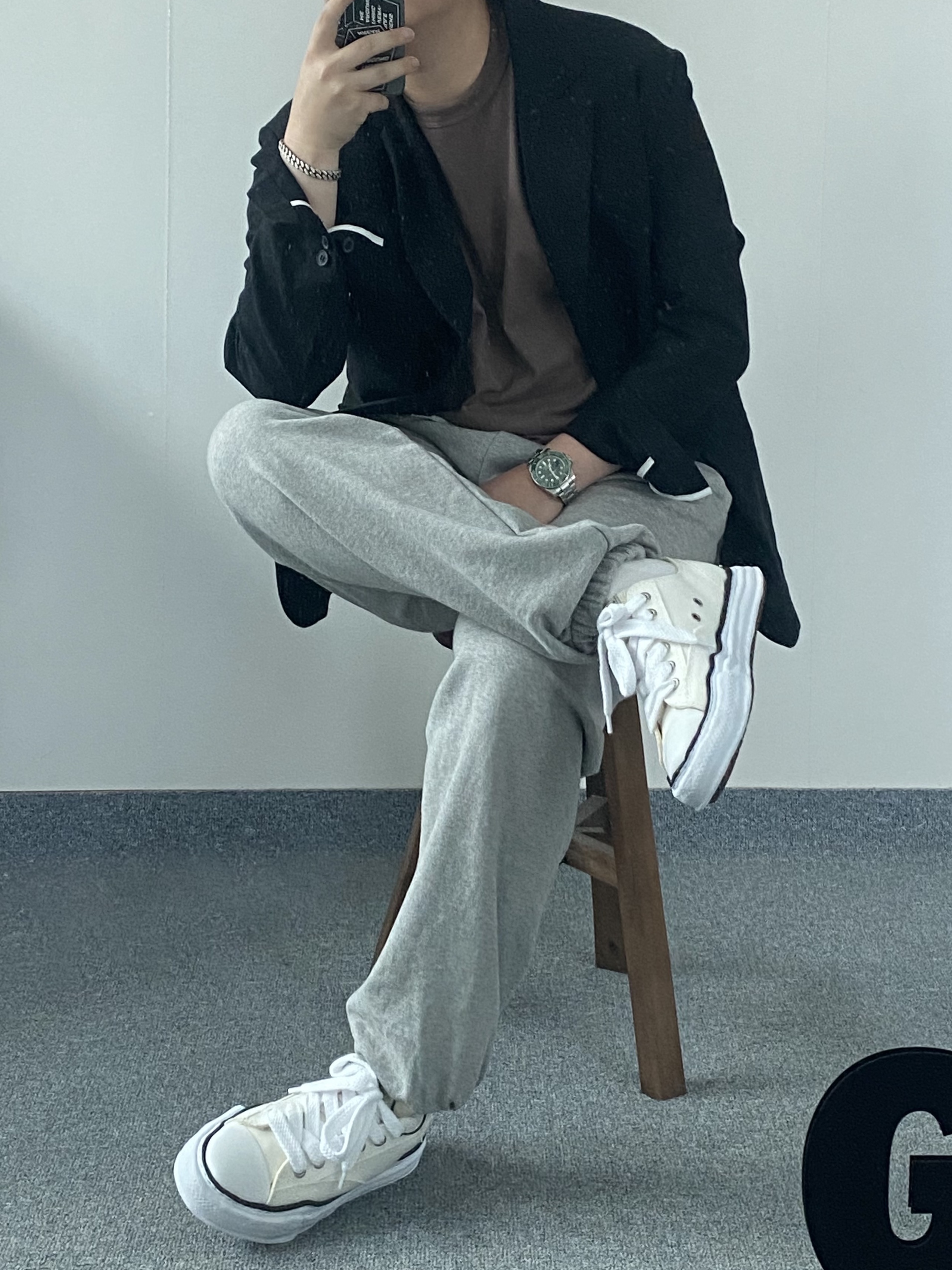 Maison Mihara Yasuhiro Peterson OG Sole Canvas Low Sneakers White 착용 스타일