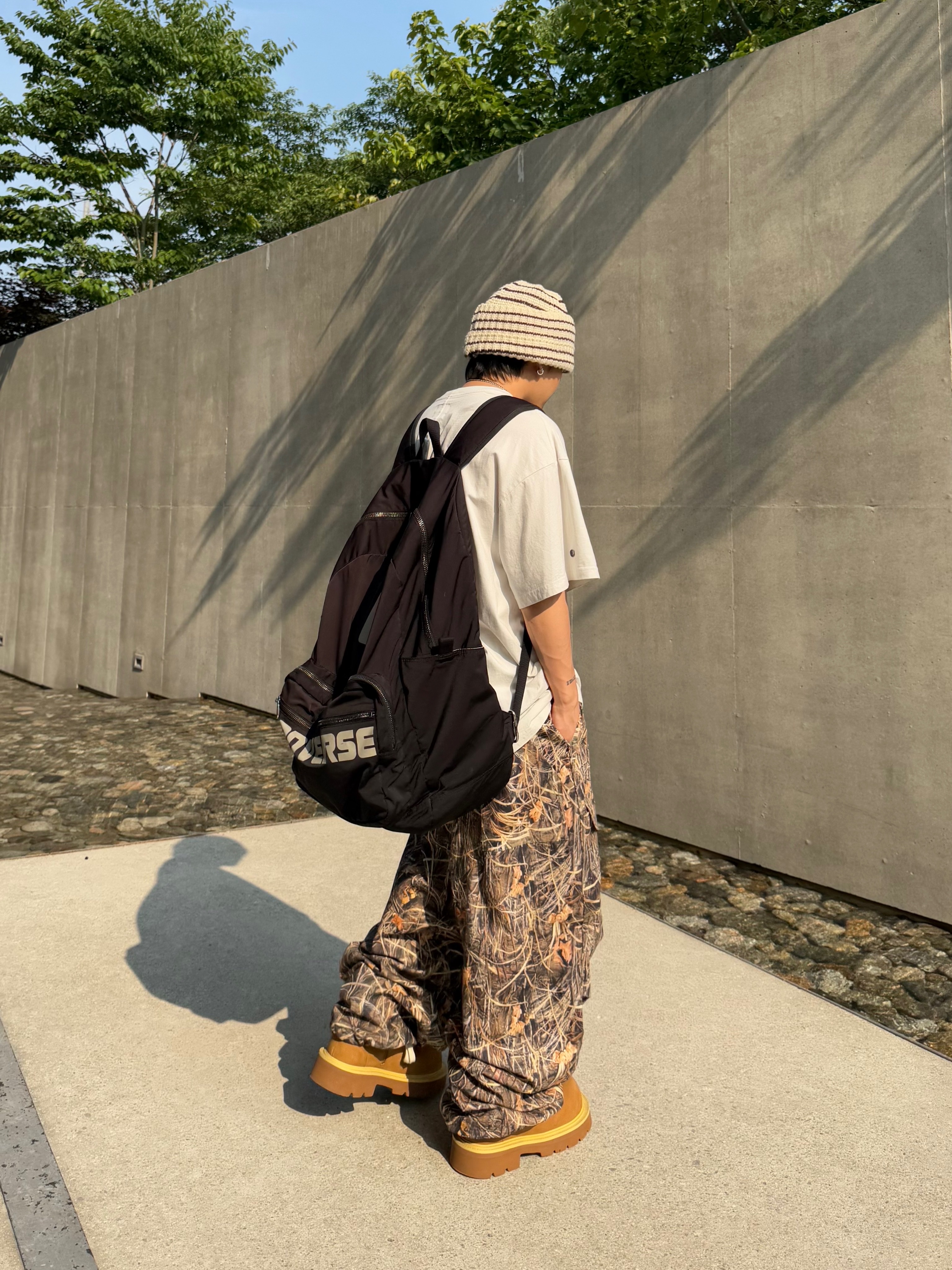 Converse x Drkshdw Oversized Backpack Black, Wapworks Wide Safety Cargo Pants Mold 착용 스타일 - 4