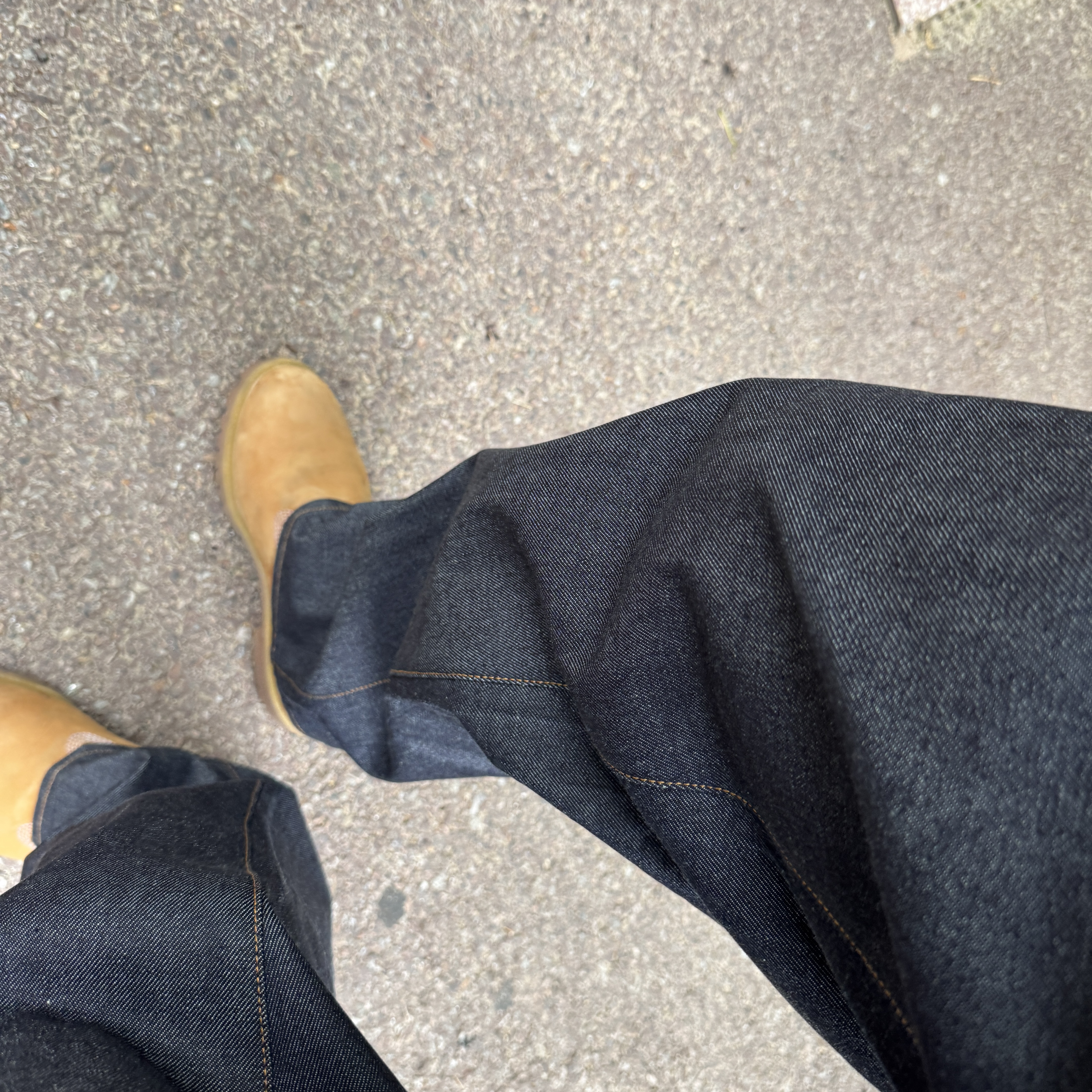Supreme Rigid Baggy Selvedge Jean Rigid Indigo - 25SS 착용 스타일 - 2