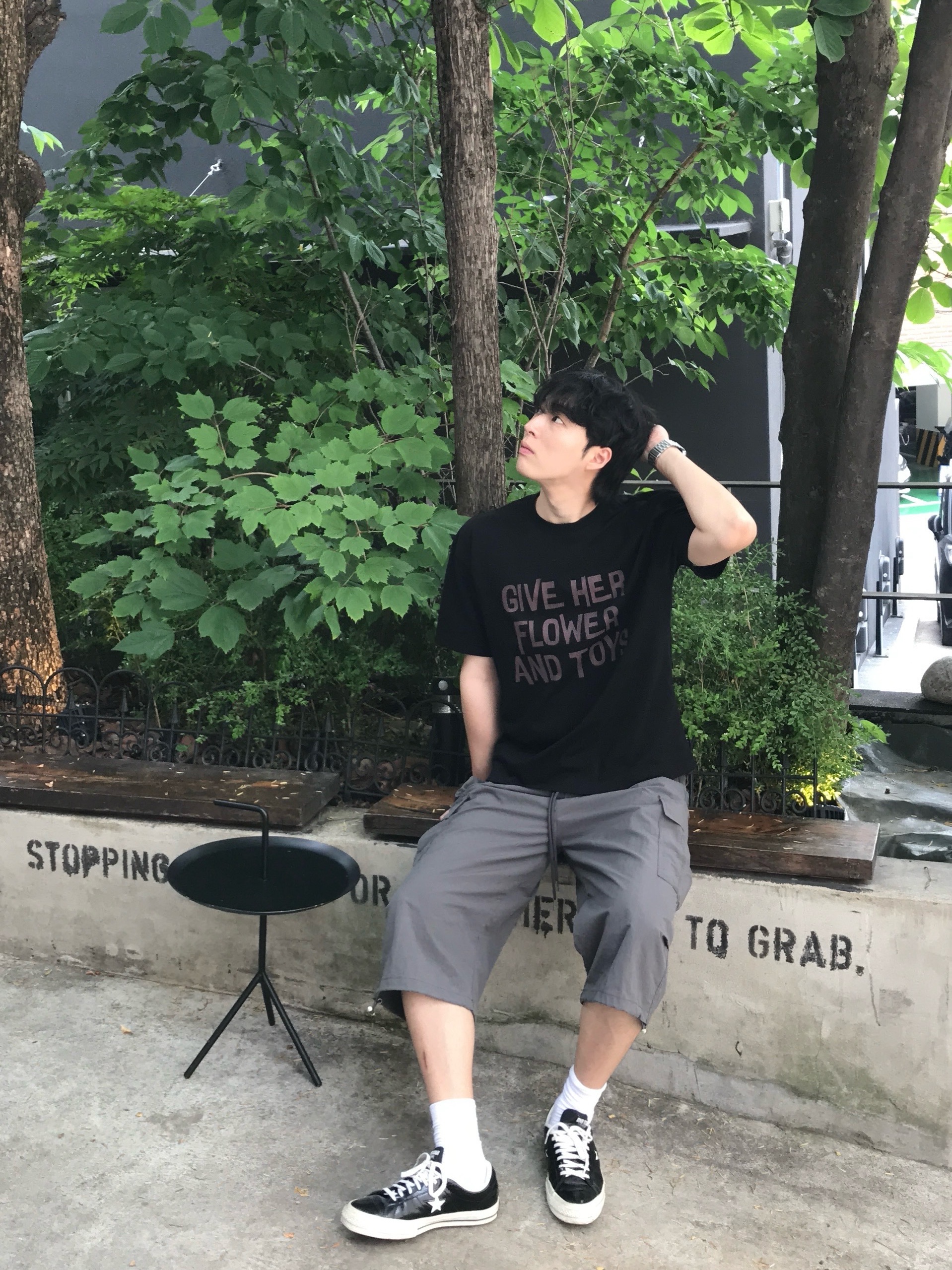 Converse One Star Ox HanByeol Black 착용 스타일 - 6