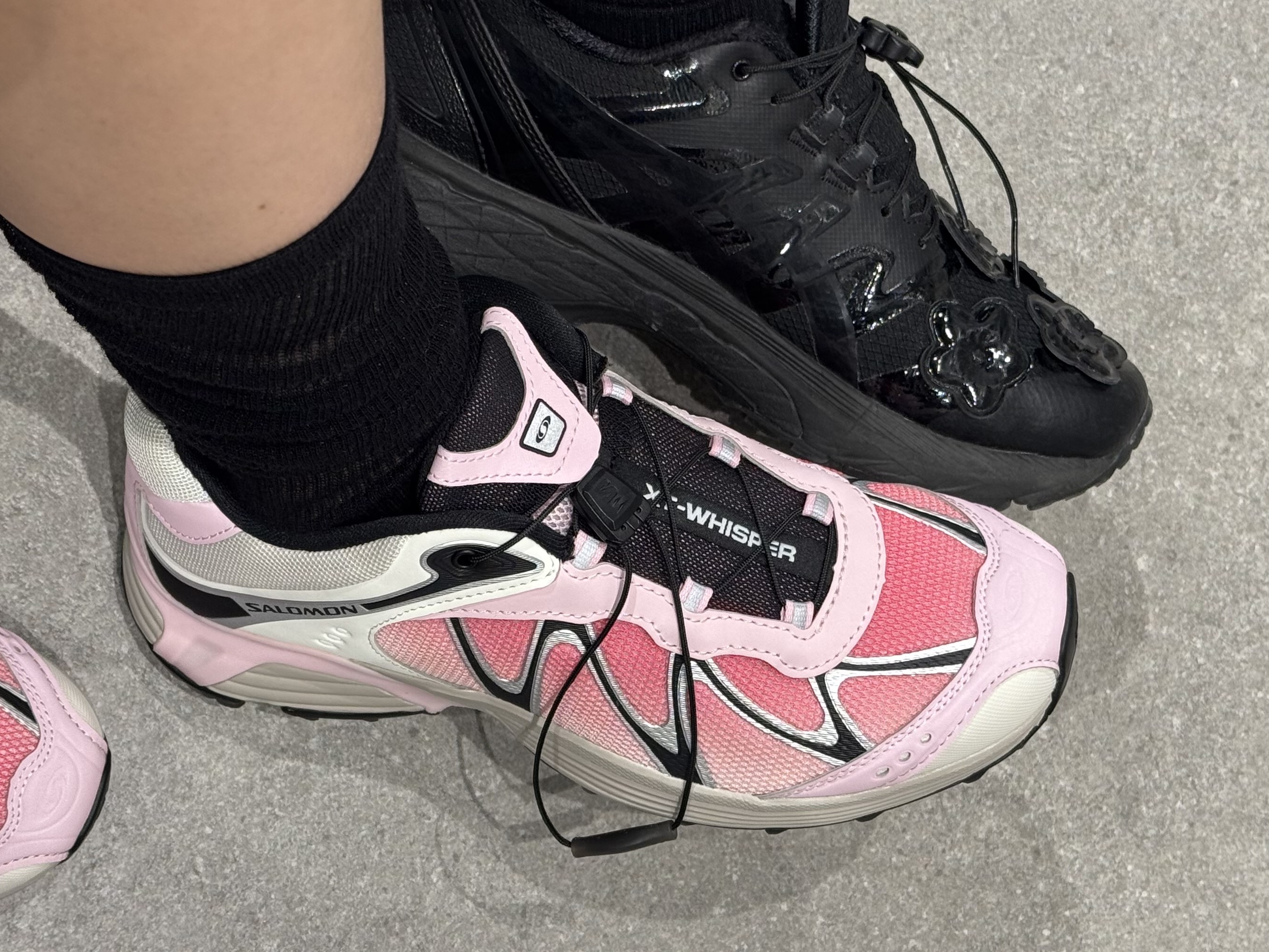Salomon XT-Whisper Fairy Tale Black 착용 스타일