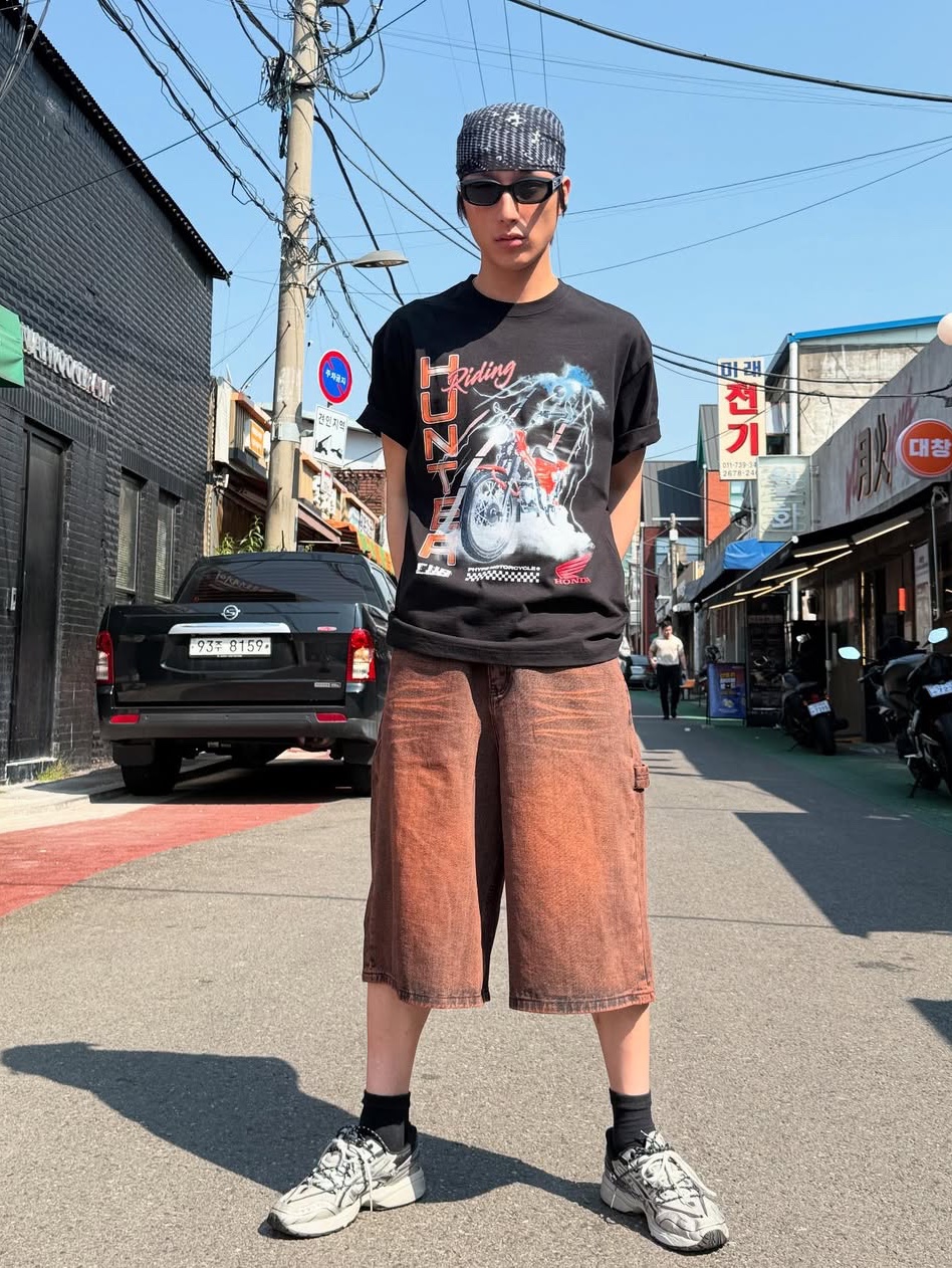 Honda Wing Logo Carpenter Bermuda Pants Burgundy, Honda Lighting Hunter Cub Short Sleeve Black 착용 스타일 - 1