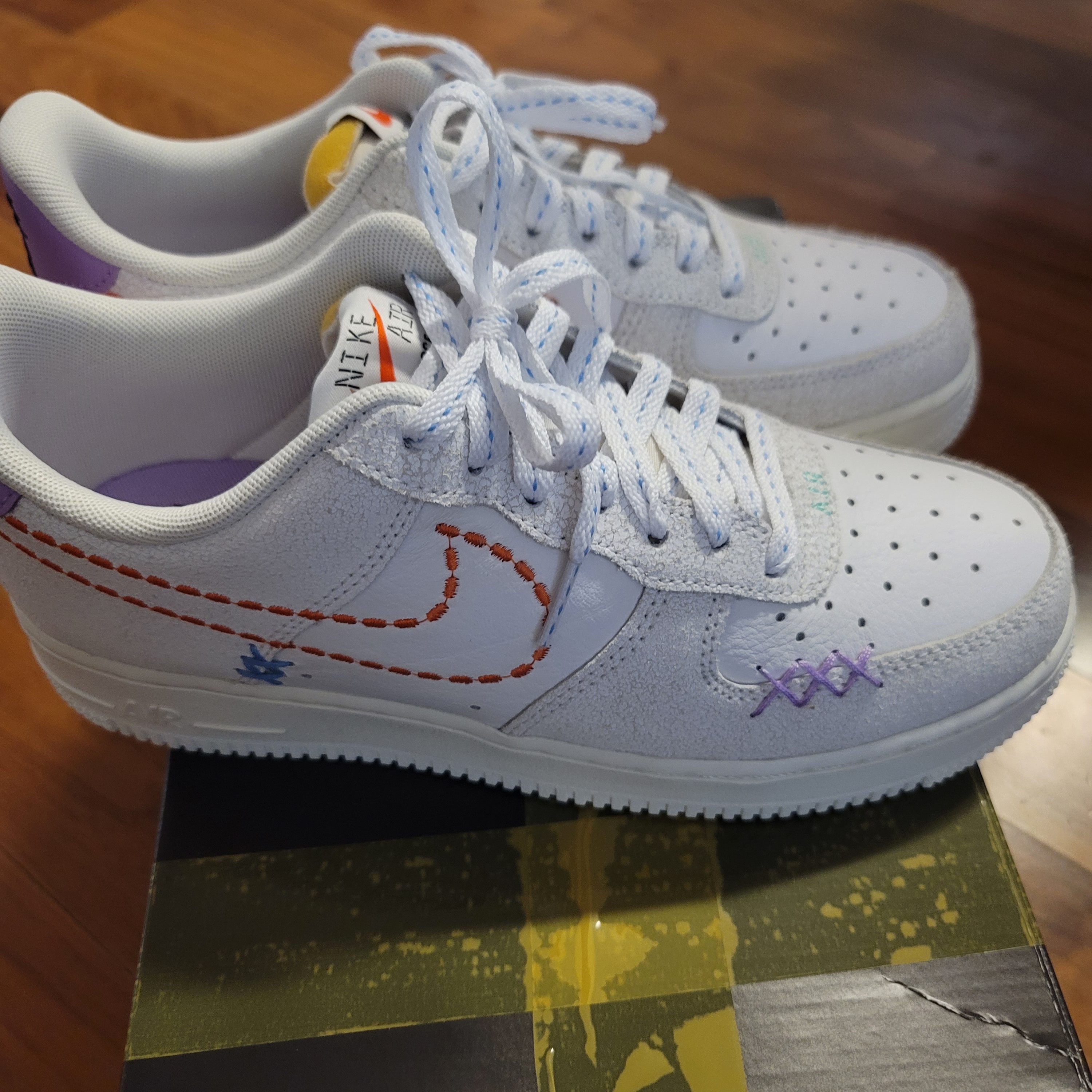(W) Nike Air Force 1 '07 SE White 착용 스타일