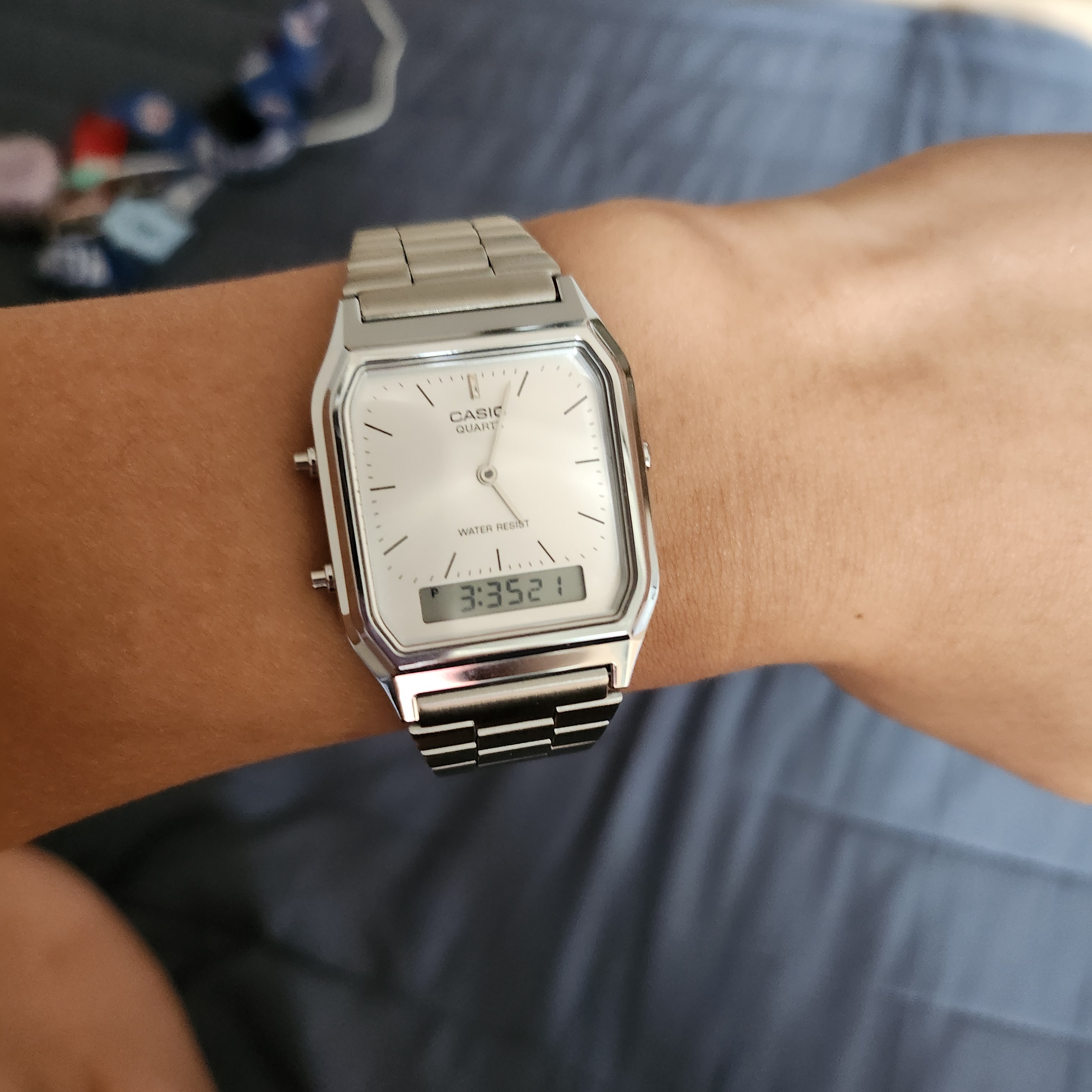 Casio AQ-230A-7AMQY 착용 스타일