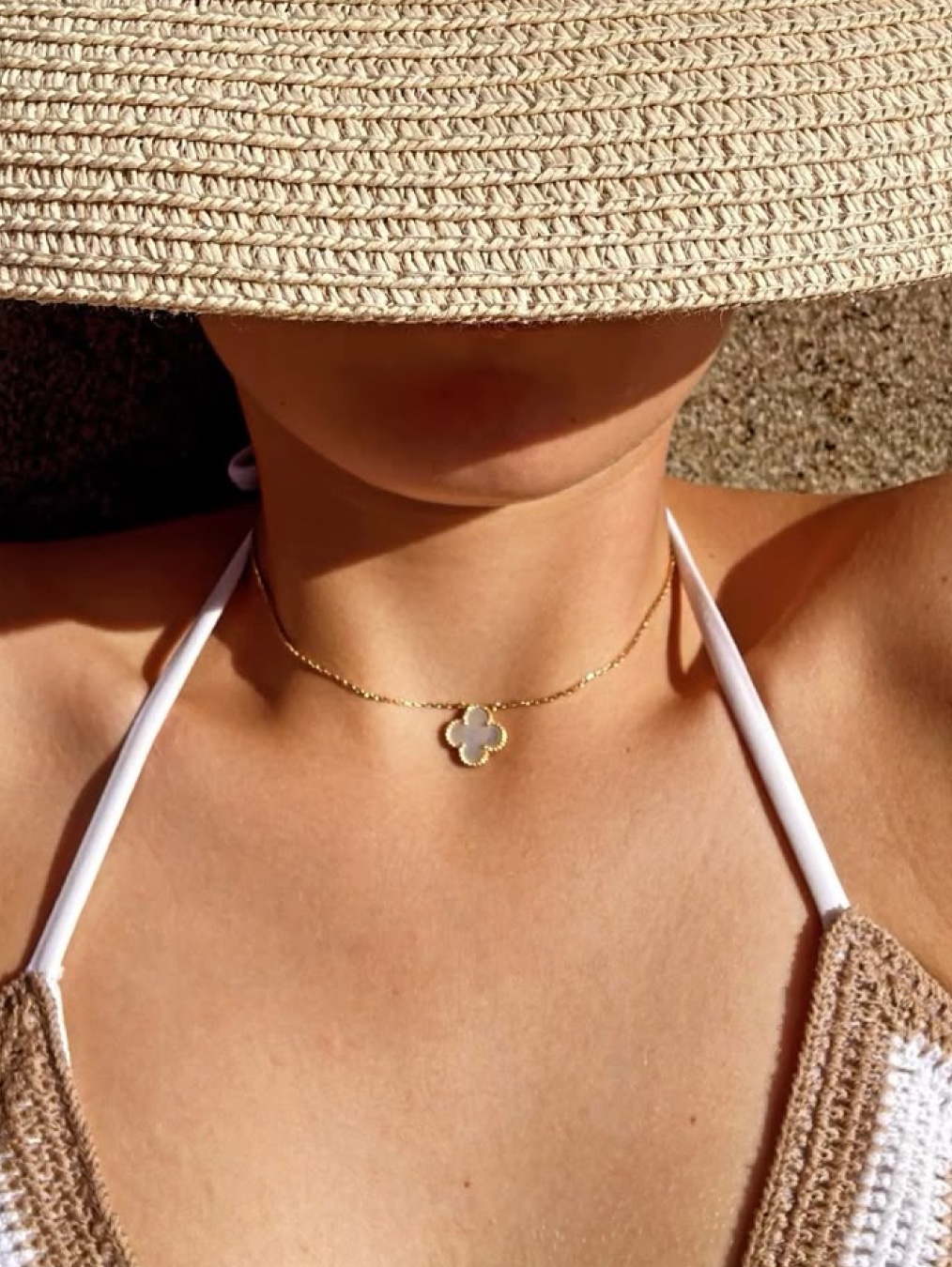 (W) Van Cleef & Arpels Vintage Alhambra Pendant Yellow Gold Onyx, (W) Van Cleef & Arpels Vintage Alhambra Long Necklace 20 Motifs White Gold Diamond 착용 스타일 - 6