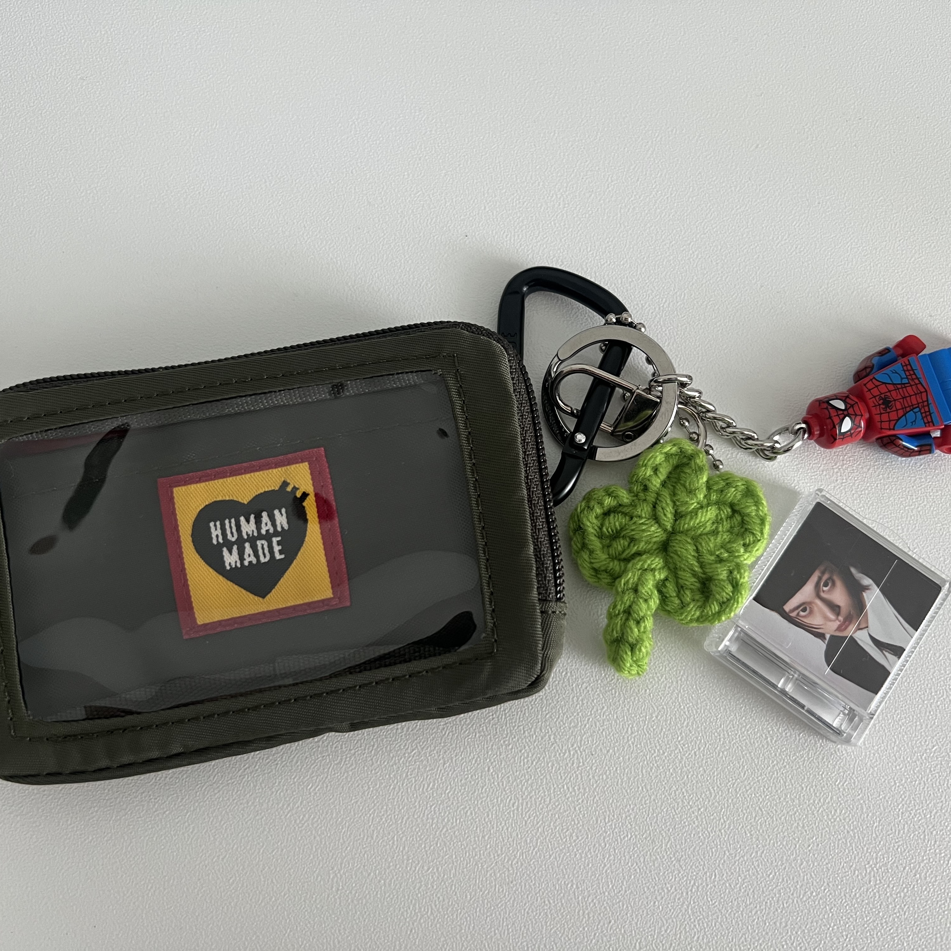 Human Made Military Card Case Olive Drab 착용 스타일 - 2