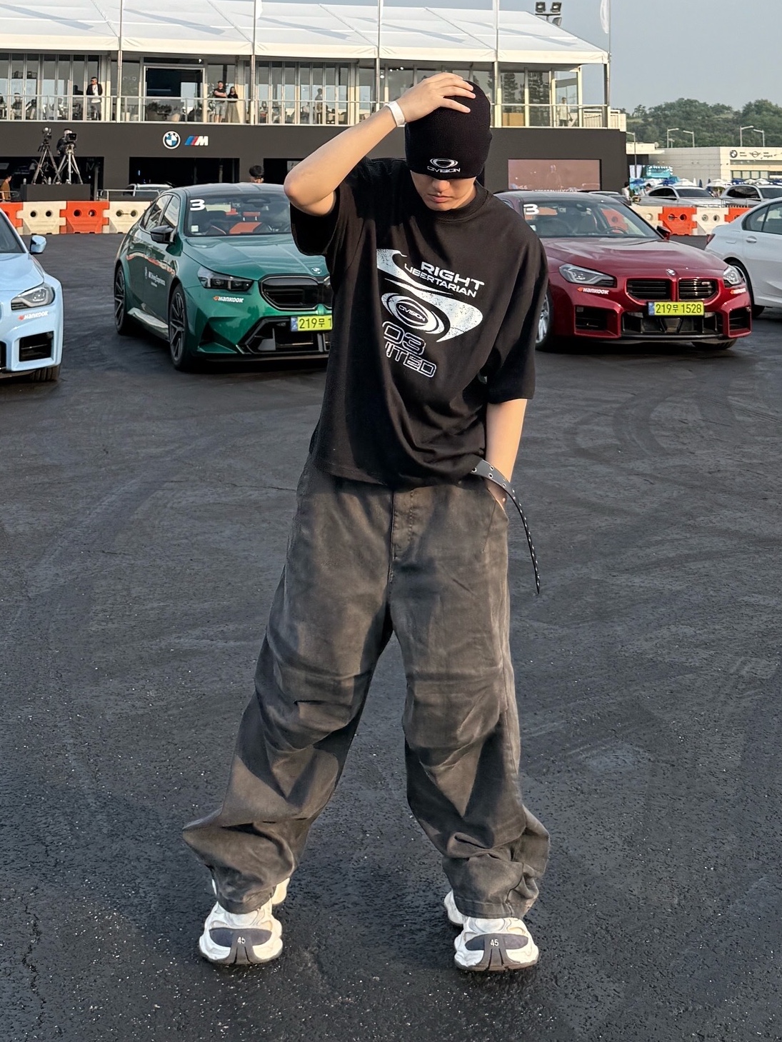 Civision by CSC Libertarian T-Shirt Black, Civision by CSC Iconic Beanie Black 착용 스타일 - 2