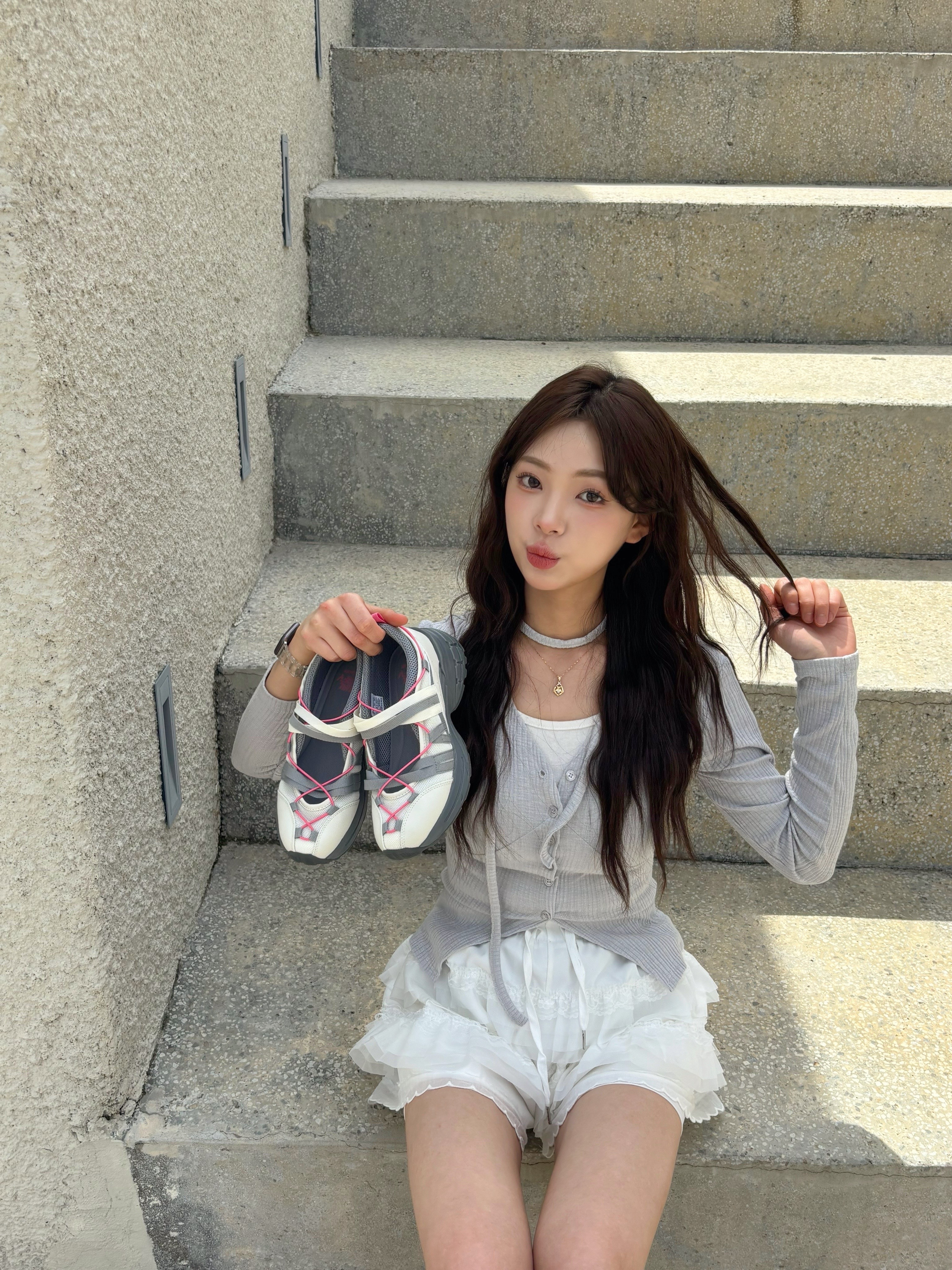 le coq sportif Reto Mary Jane Ivory 착용 스타일 - 1