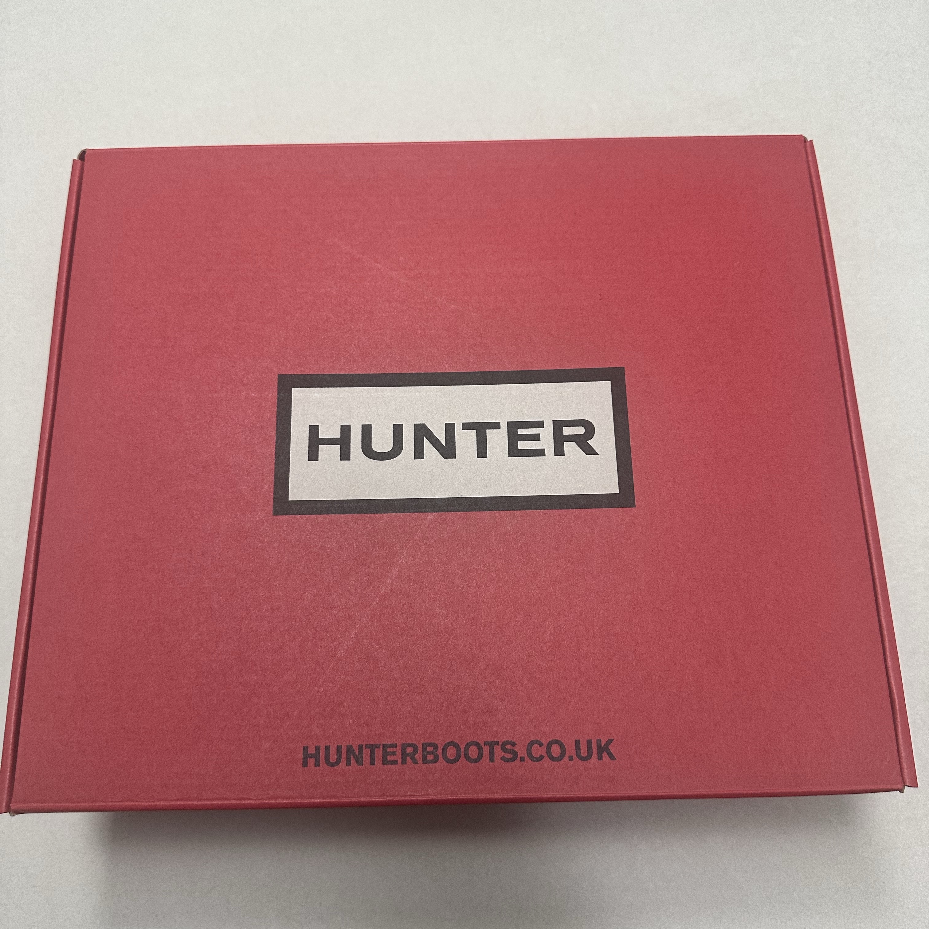 (W) Hunter Play Short Rain Boots Black 착용 스타일 - 3