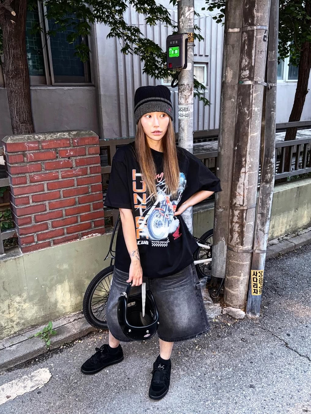 Honda Lighting Hunter Cub Short Sleeve Black, Honda Wing Logo Carpenter Bermuda Pants Charcoal 착용 스타일 - 1