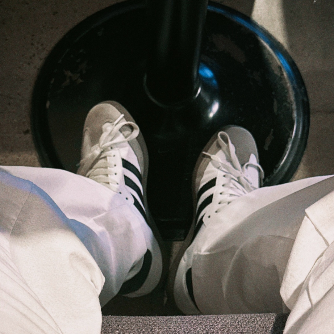 Adidas Samba OG Cloud White 착용 스타일