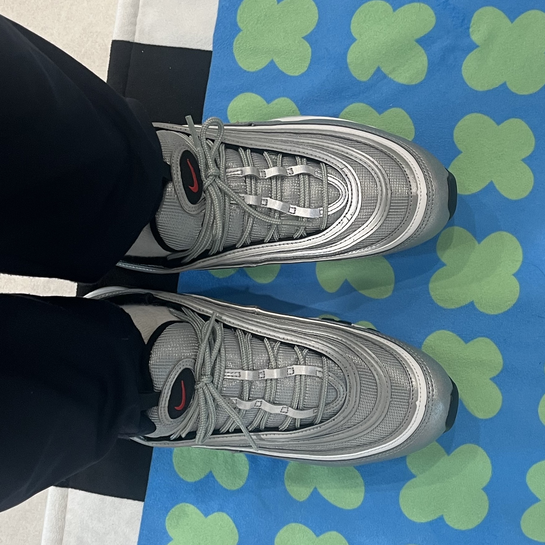 Nike Air Max 97 OG Silver Bullet 2022 착용 스타일 - 2