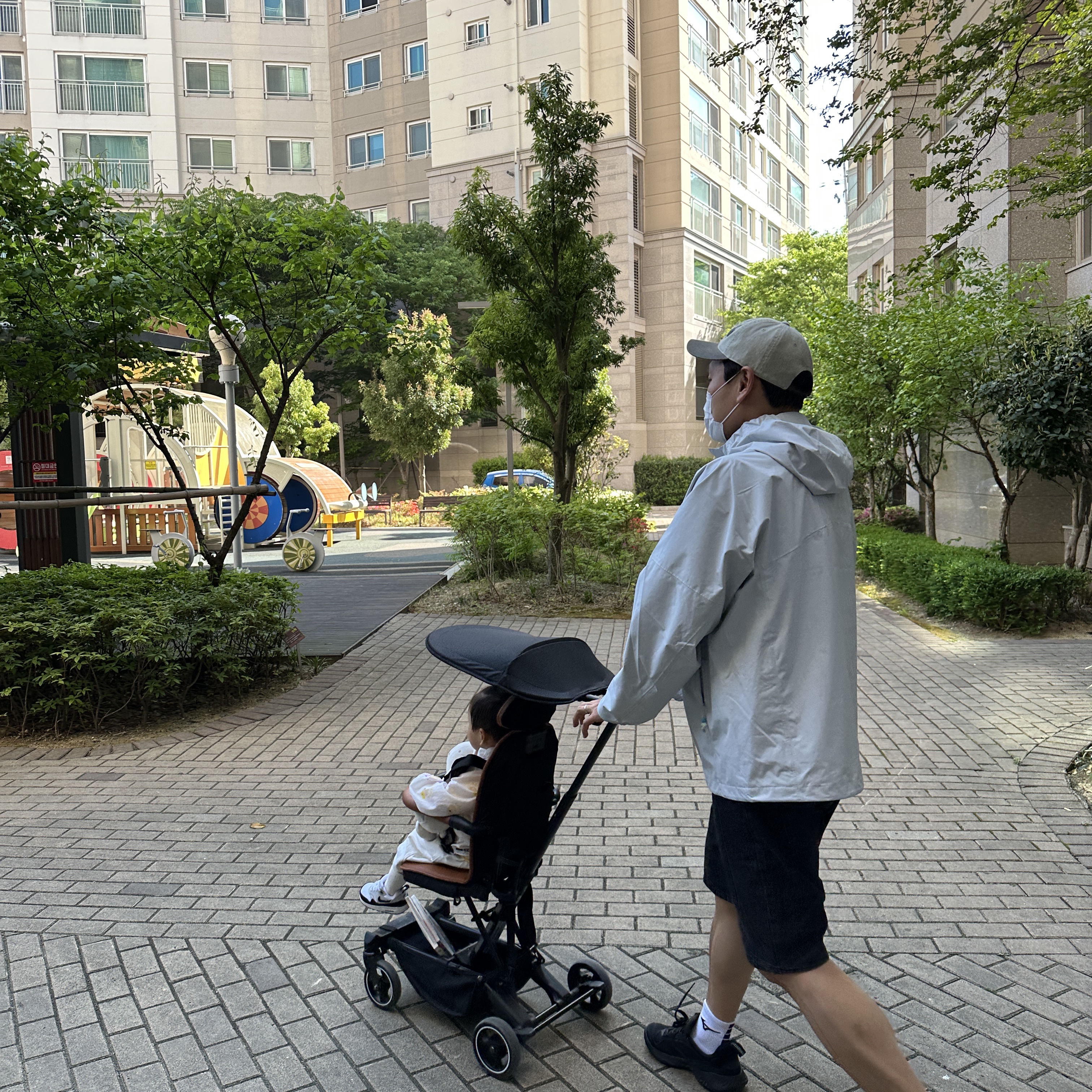 Thisisneverthat x Gramicci Mountain Cap Khaki, Nike ACG Storm-Fit ADV Cascade Rains Full Zip Jacket Photon Dust - Asia 착용 스타일