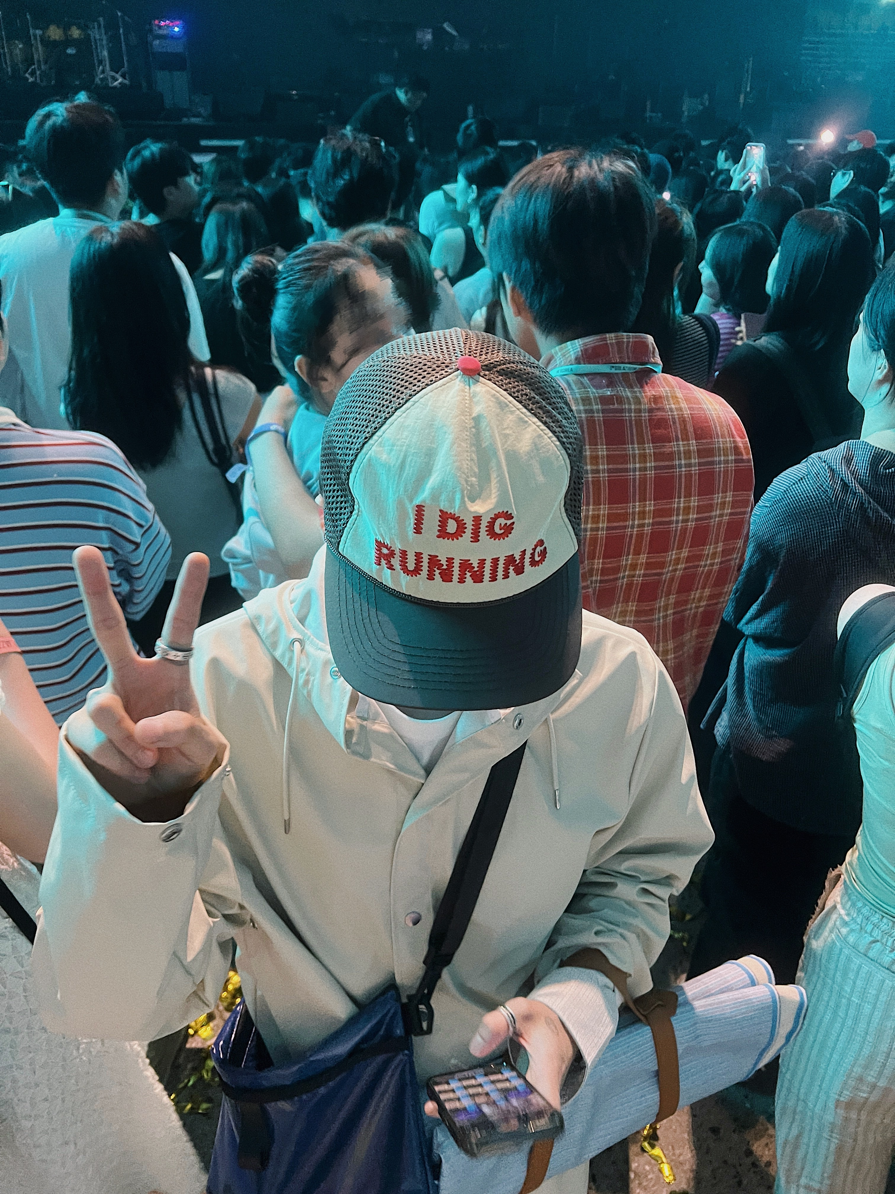 Alex Zono I Dig Running Trucker Hat OG Brown, Supreme Warm Up Pant Black - 24FW 착용 스타일 - 2