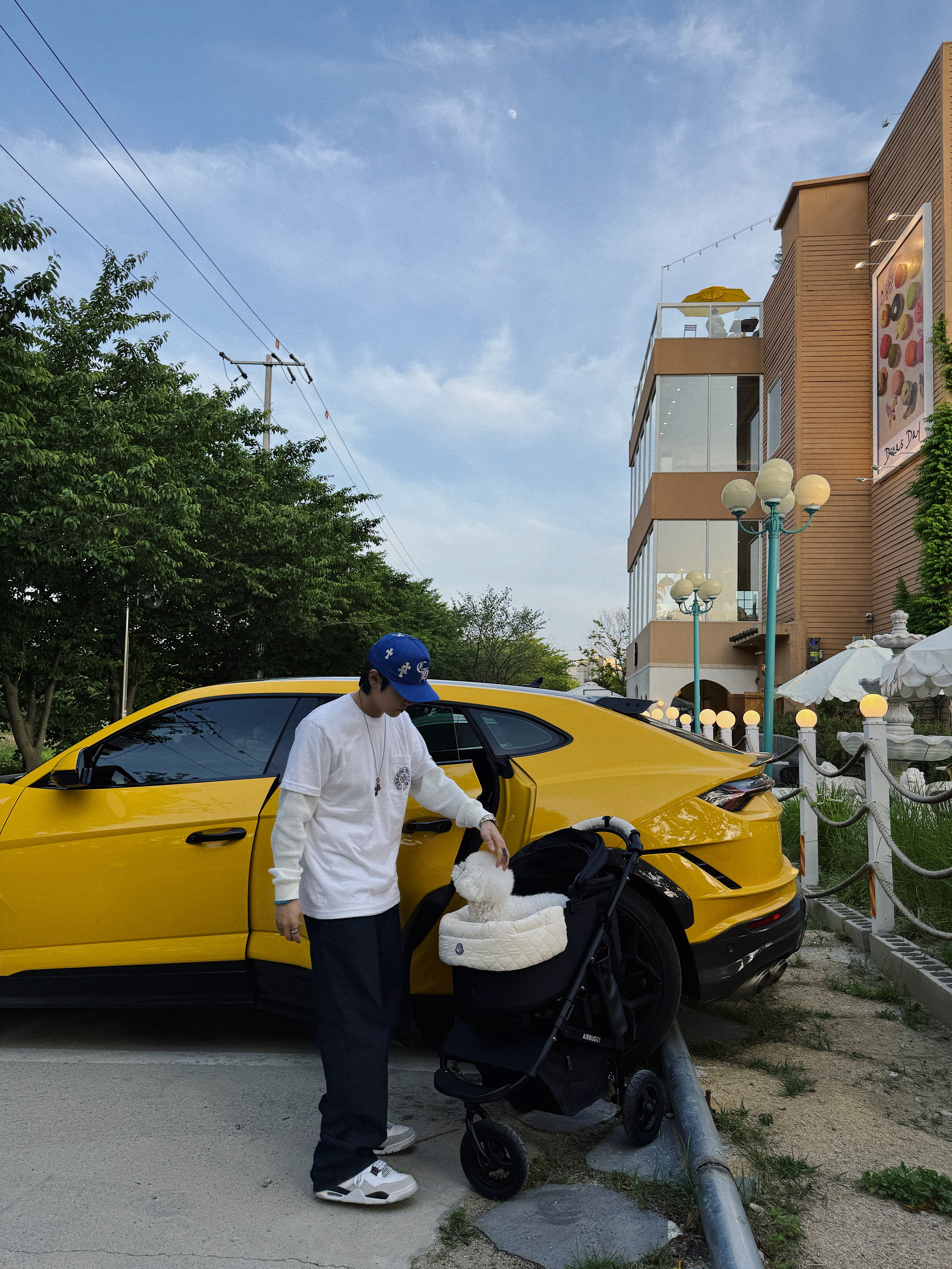 Chrome Hearts Cross Patch Baseball Hat Blue, Chrome Hearts Horseshoe Logo Pocket T-Shirt White 착용 스타일 - 8