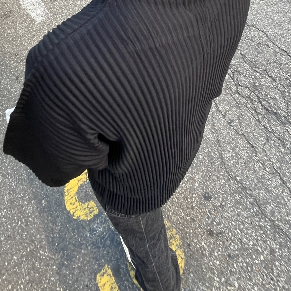 Homme Plisse Issey Miyake Basics Zip Up Jacket Black, Converse x Drkshdw Turbodrk Chuck 70 Hi Black 착용 스타일