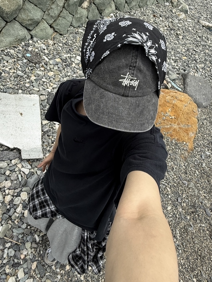 Dr. Martens 1461 Ambassador Black, BLR Embossed Wave Washing Wide Denim Pants Black 착용 스타일 - 4